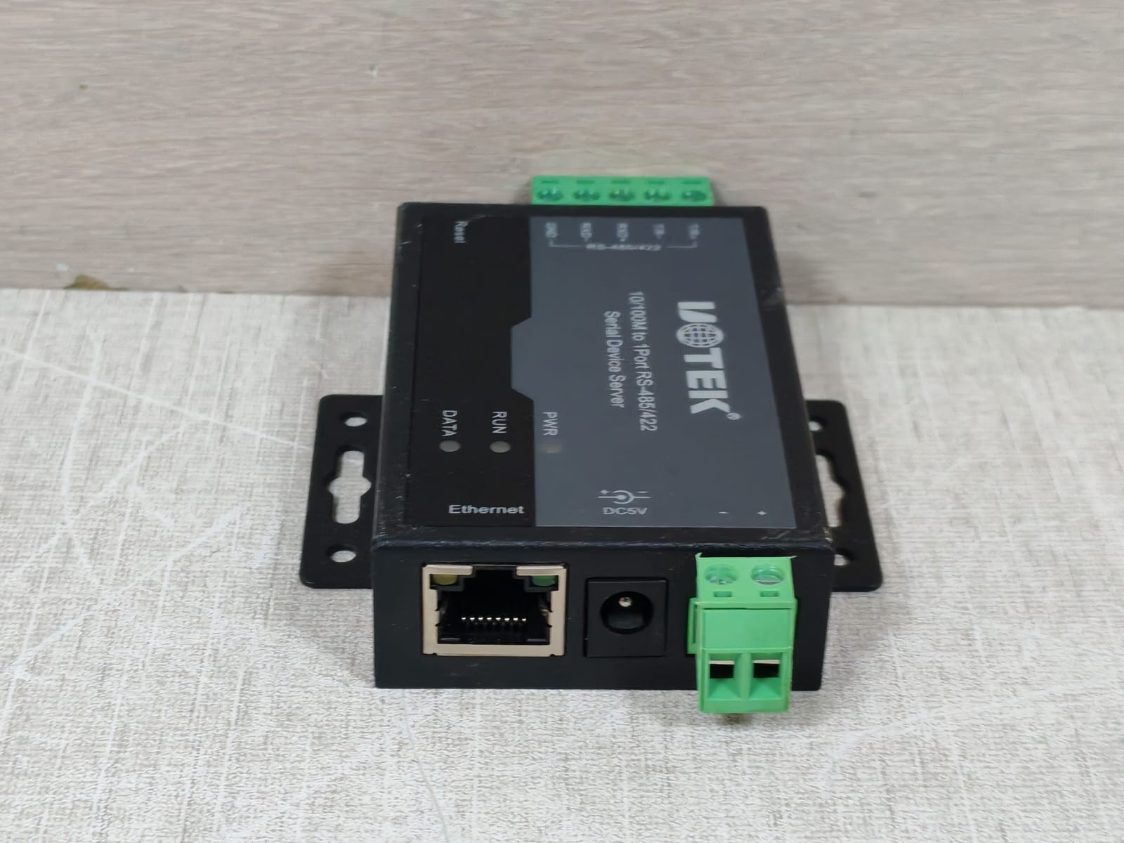 Uotek UT-6311M UOTEK UT-6311M 10/100M to 1Port RS-485/422 Serial Device Server 7