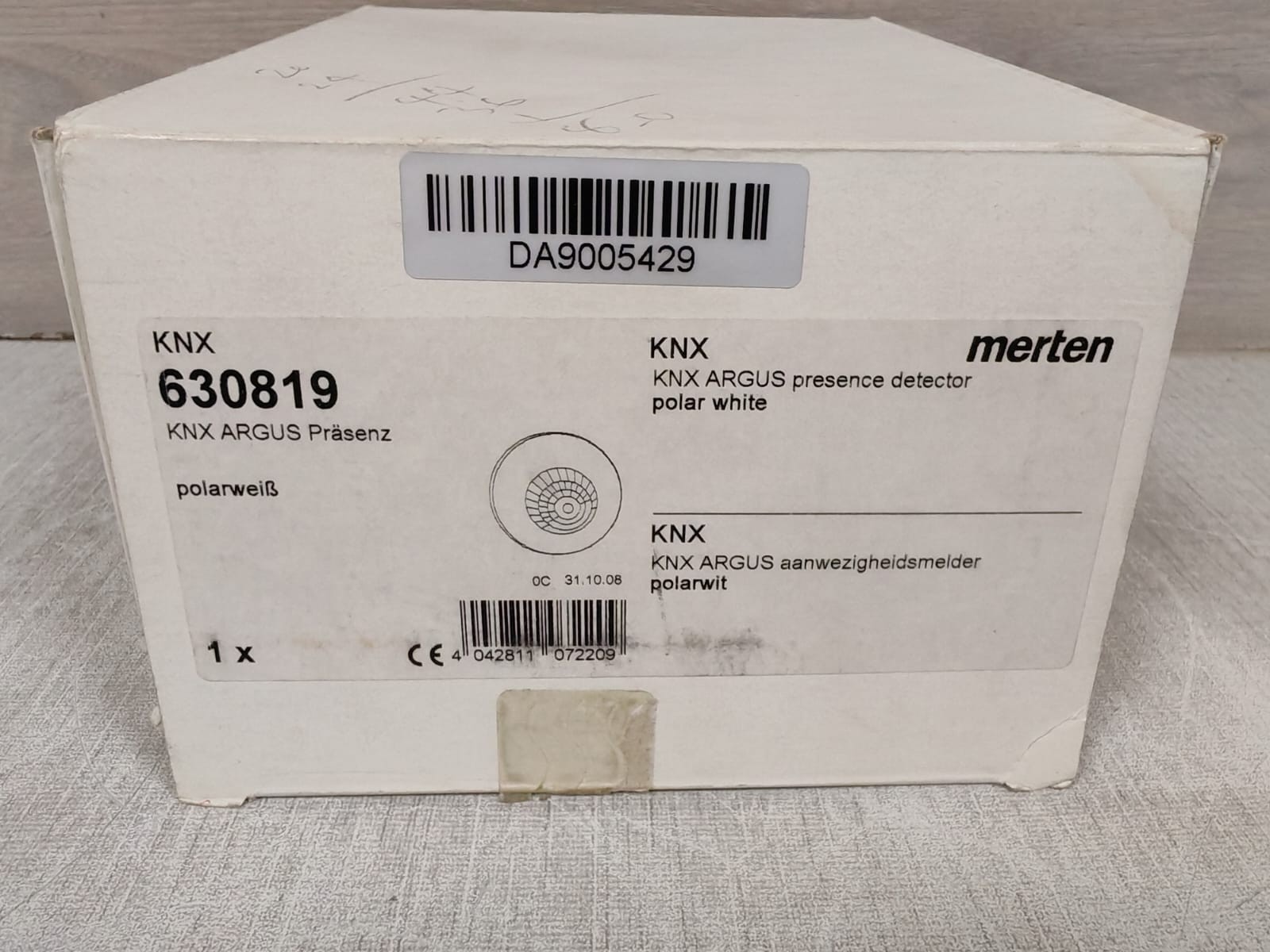 Merten 630819 MERTEN 630819 KNX ARGUS PRESENCE DETECTOR POLAR WHITE 8