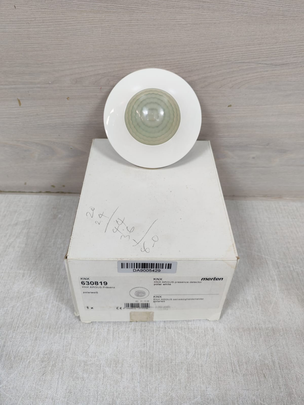 MERTEN 630819 KNX ARGUS PRESENCE DETECTOR POLAR WHITE