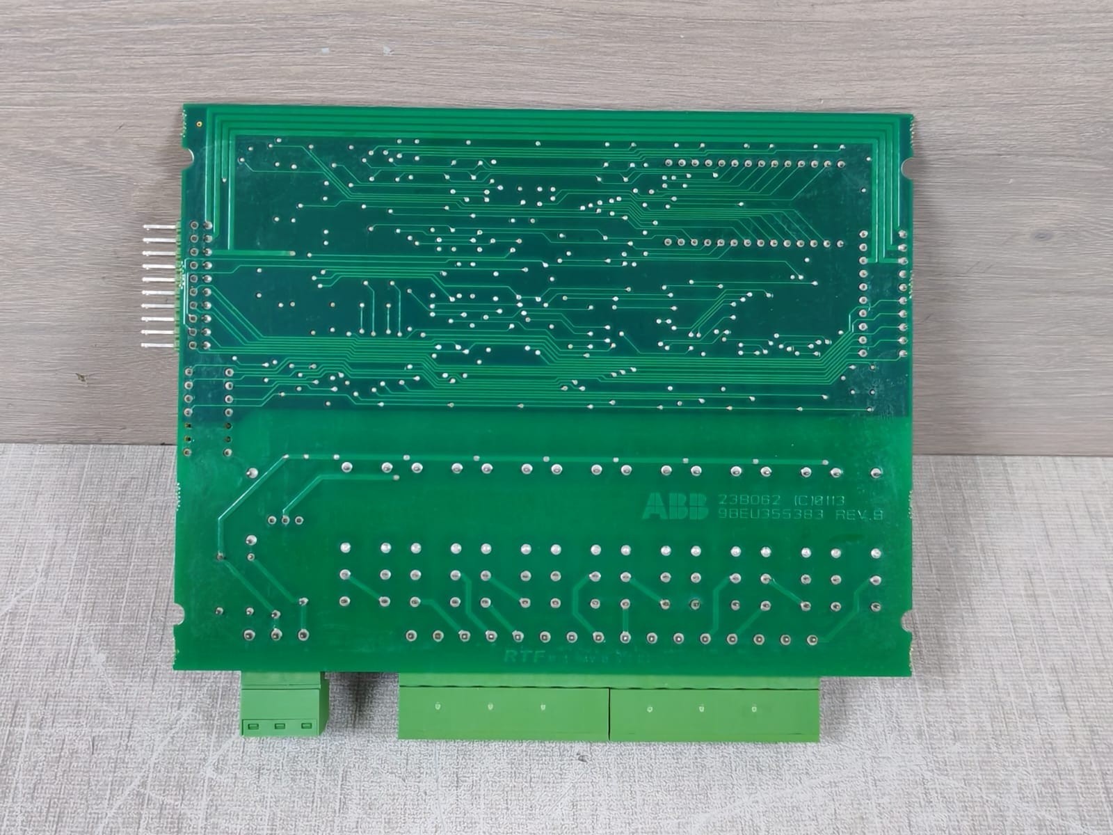 ABB 1KGT014600R0001 ABB 1KGT014600R0001 8-Binary Output Relay Board 23BO62 10