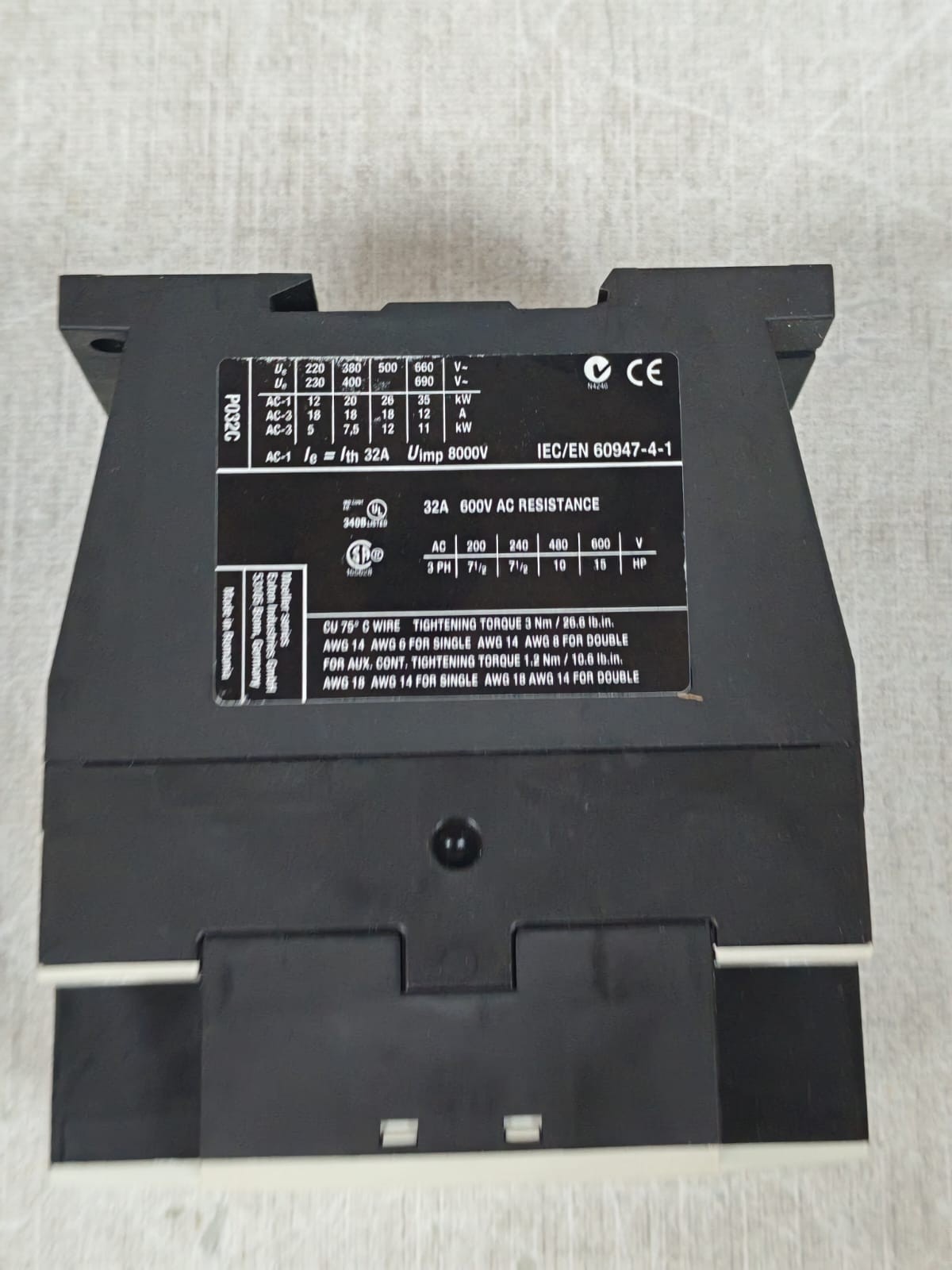 Moeller DILMP32/ DIL MP32.10 EATON DILMP32-10XTCF032C10 POWER CONTACTOR 24-27VDC 8