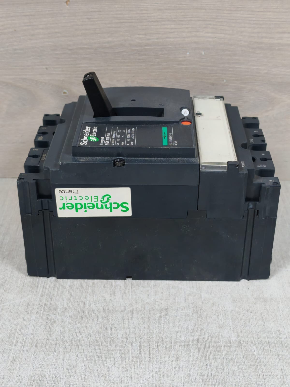 Schneider Electric NSX100NA SCHNEIDER ELECTRIC COMPACT NSX100NA CIRCUIT BREAKER 9