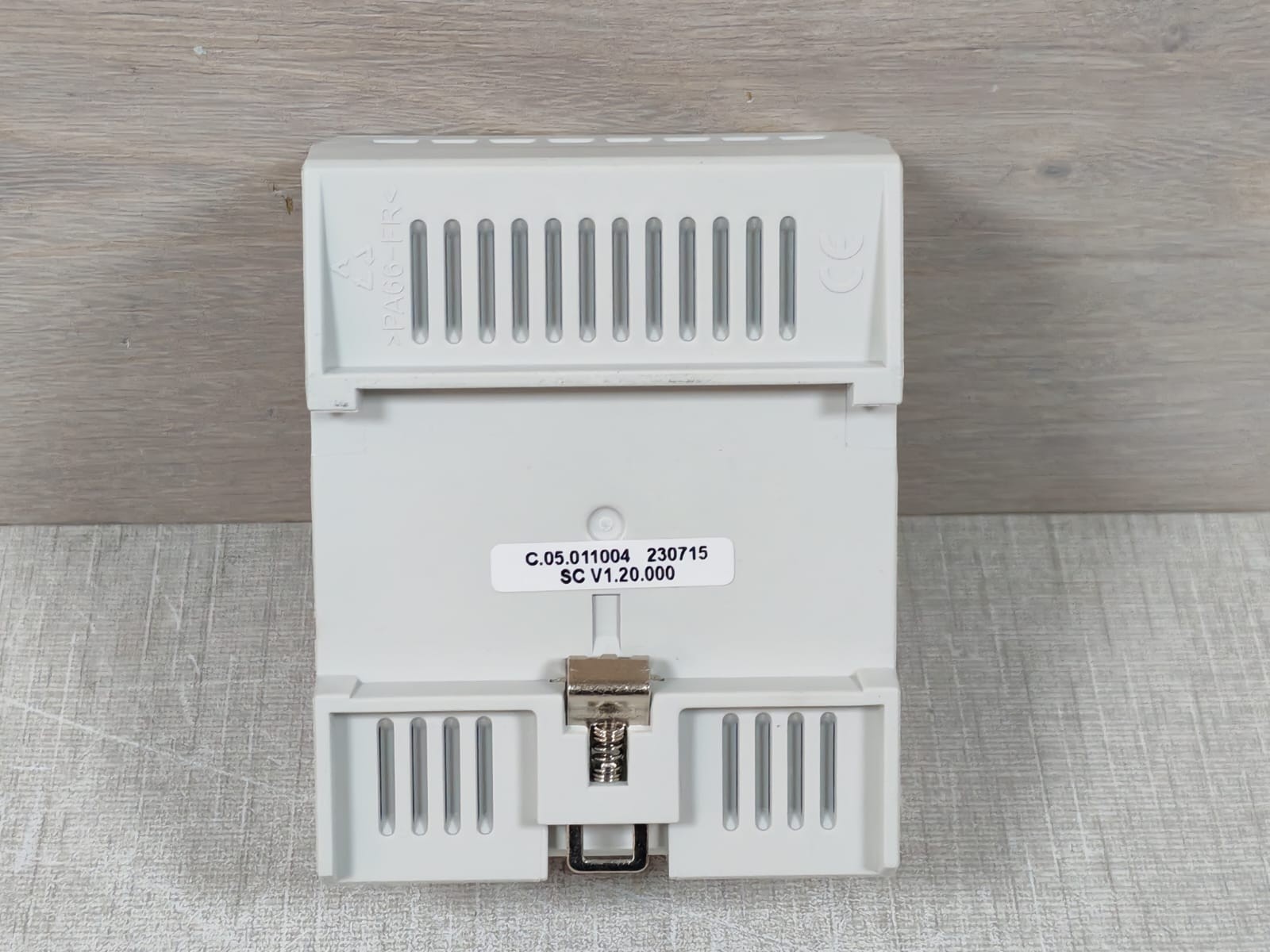 Terminus EC41-TP0101-0201 TERMINUS EC41-TP0101-0201 Fan Coil-Actuator KNX 9