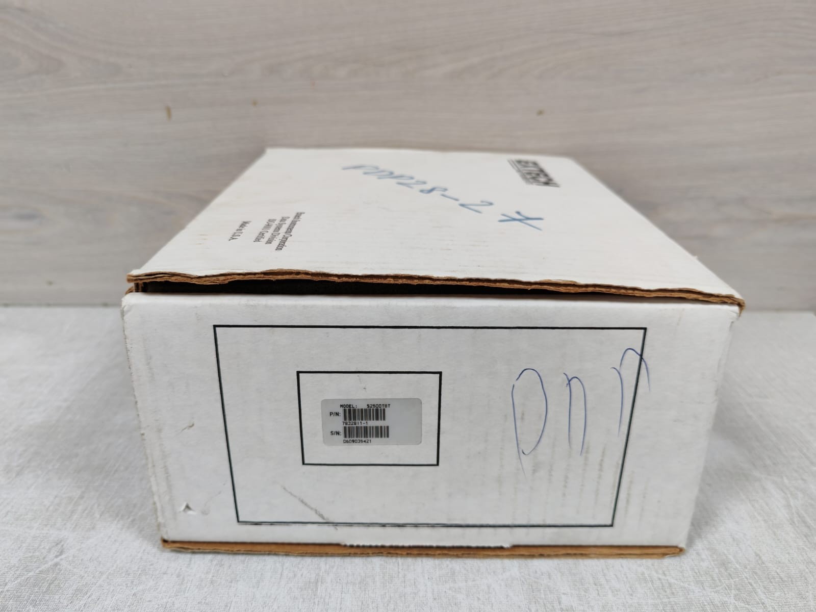 EXTECH Instruments S2500THS EXTECH Instruments S2500THS Portable Barcode Printer 10