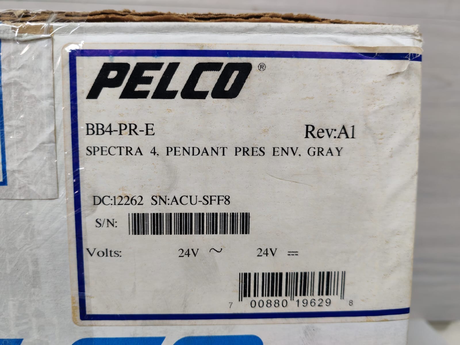 Pelco BB4-PR-E Pelco BB4-PR-E Spectra 4 PENDANT PRES ENV. GRAY REV. A1 3