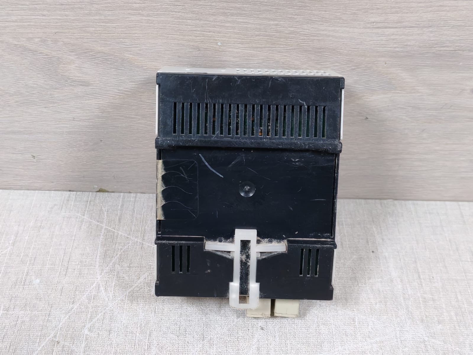 Schneider Electric MTN649310 Schneider Electric MTN649310 Universal Dimming Actuator 6