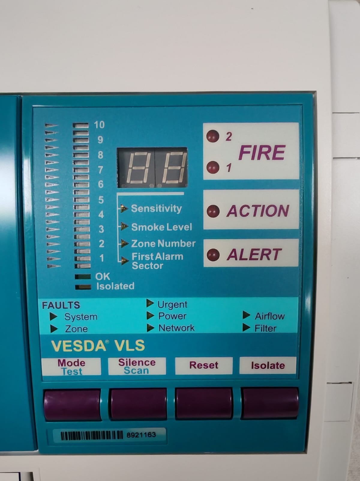 Xtralis VLS-304 VESDA by XTRALIS VLS-304 Aspirating Smoke Detector 2