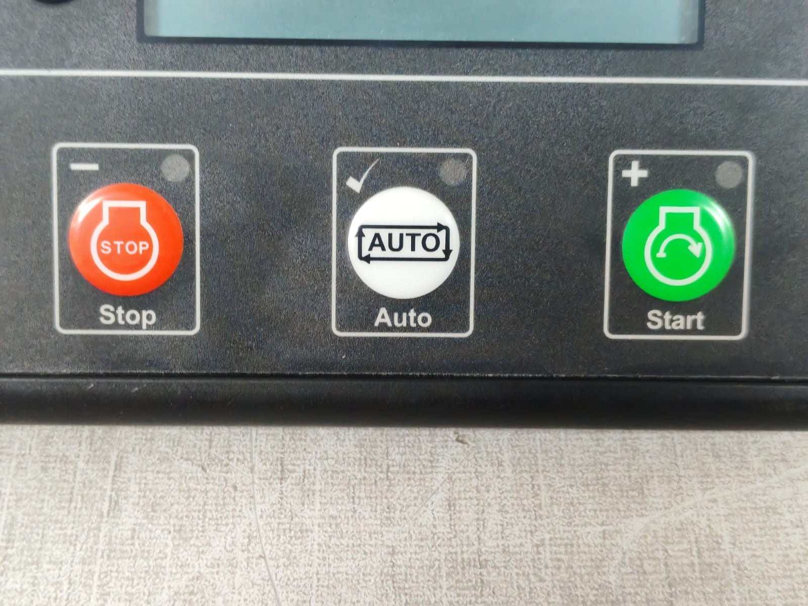 DEEP SEA ELECTRONICS E100 / E100-002-01 DEEP SEA ELECTRONICS E100 / E100-002-01 ENGINE CONTROLLER 7