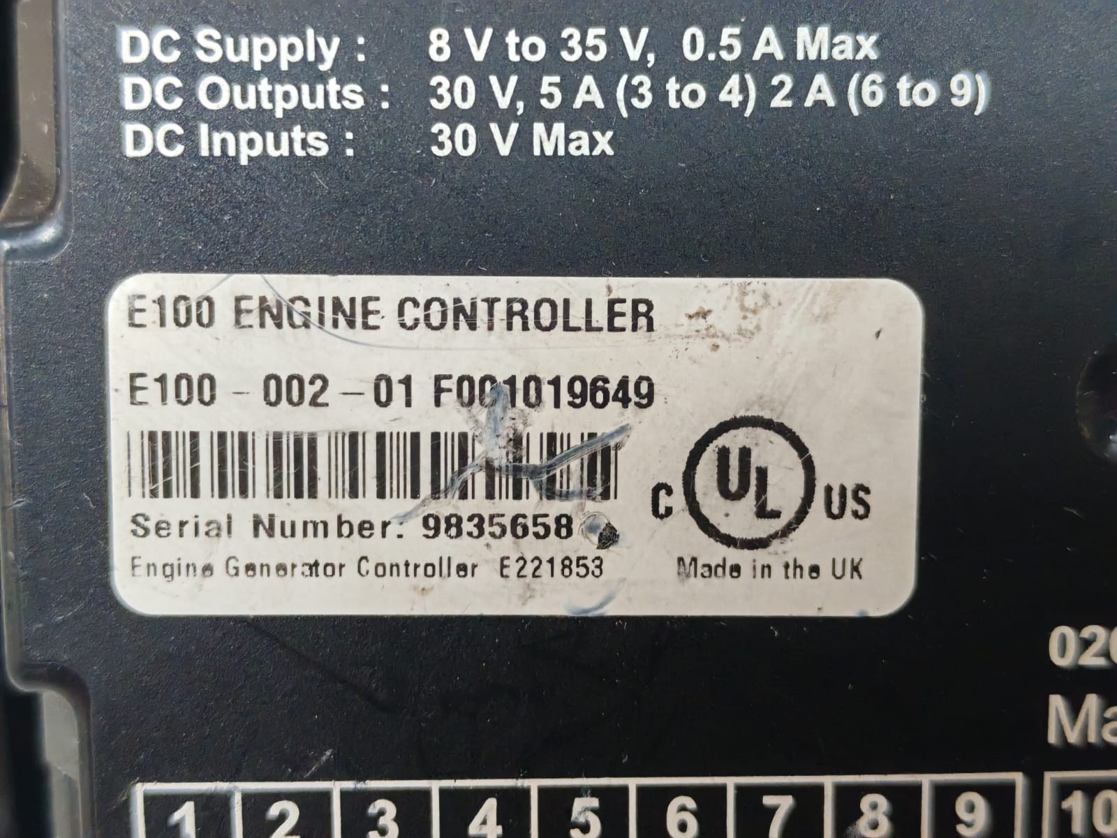 DEEP SEA ELECTRONICS E100 / E100-002-01 DEEP SEA ELECTRONICS E100 / E100-002-01 ENGINE CONTROLLER 10