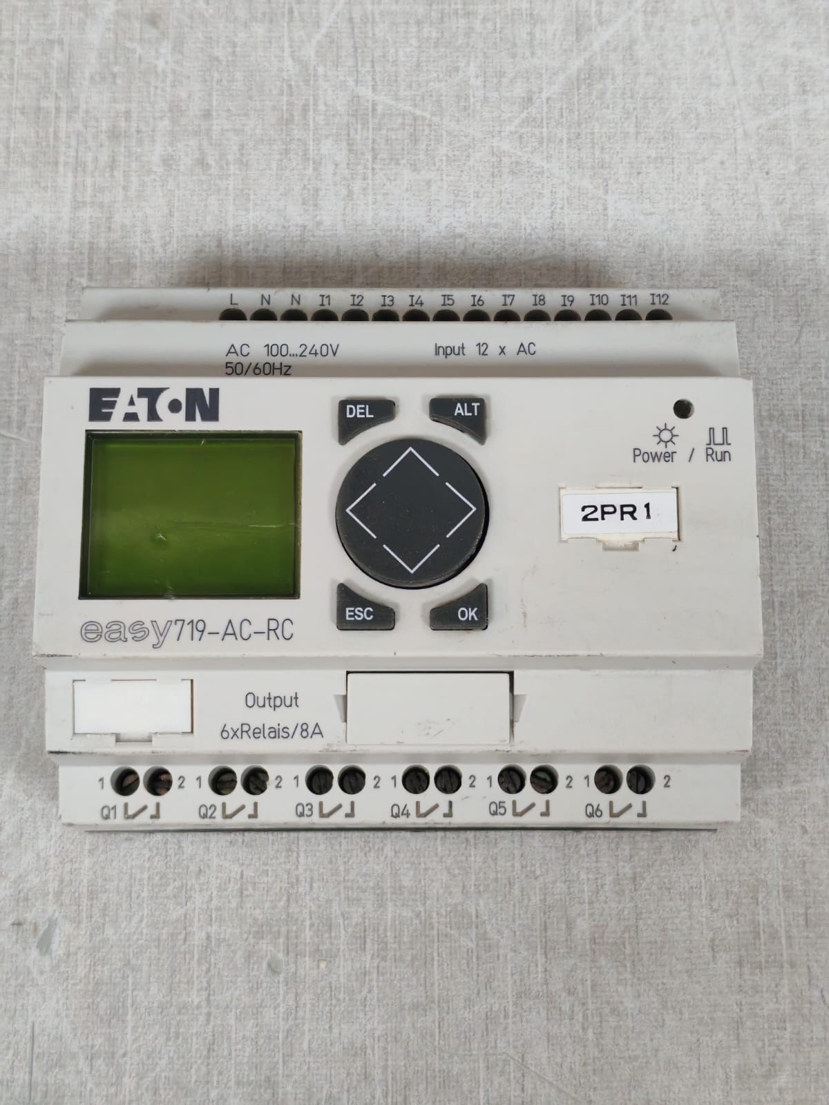 Eaton EASY 719-AC-RC EATON EASY 719-AC-RC CONTROLLER 85-264V 10