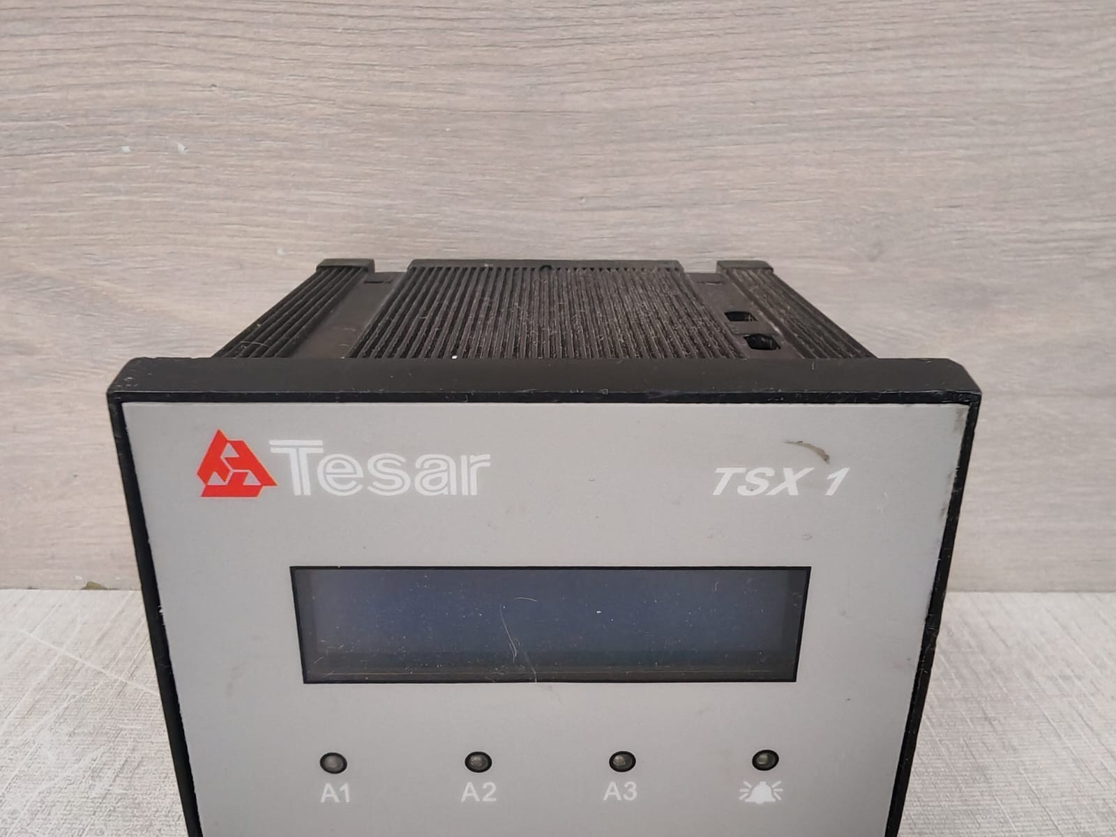 TESAR TSX 1 TESAR TSX 1 THERMAL PROTECTION DEVICE 3