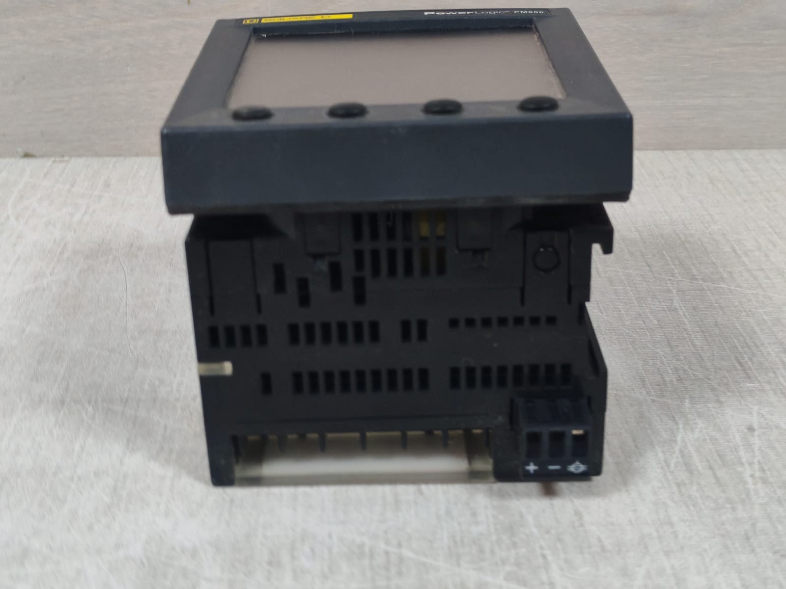 Schneider Electric PM800/PM820 SCHNEIDER ELECTRIC SQUARE D PM800/PM820 /PM8M22 POWERLOGIC POWER METER 9