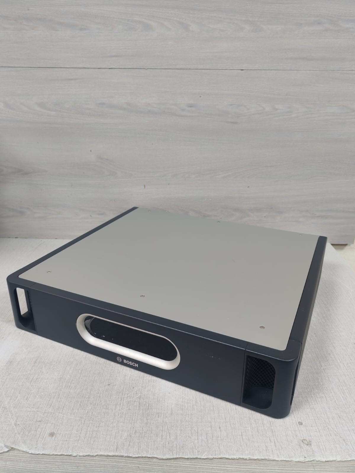 Bosch F01U010341 BOSCH PRS-1B500 MAT/N:F01U010341 HW06/05 POWER AMPLIFIER 880VA 4