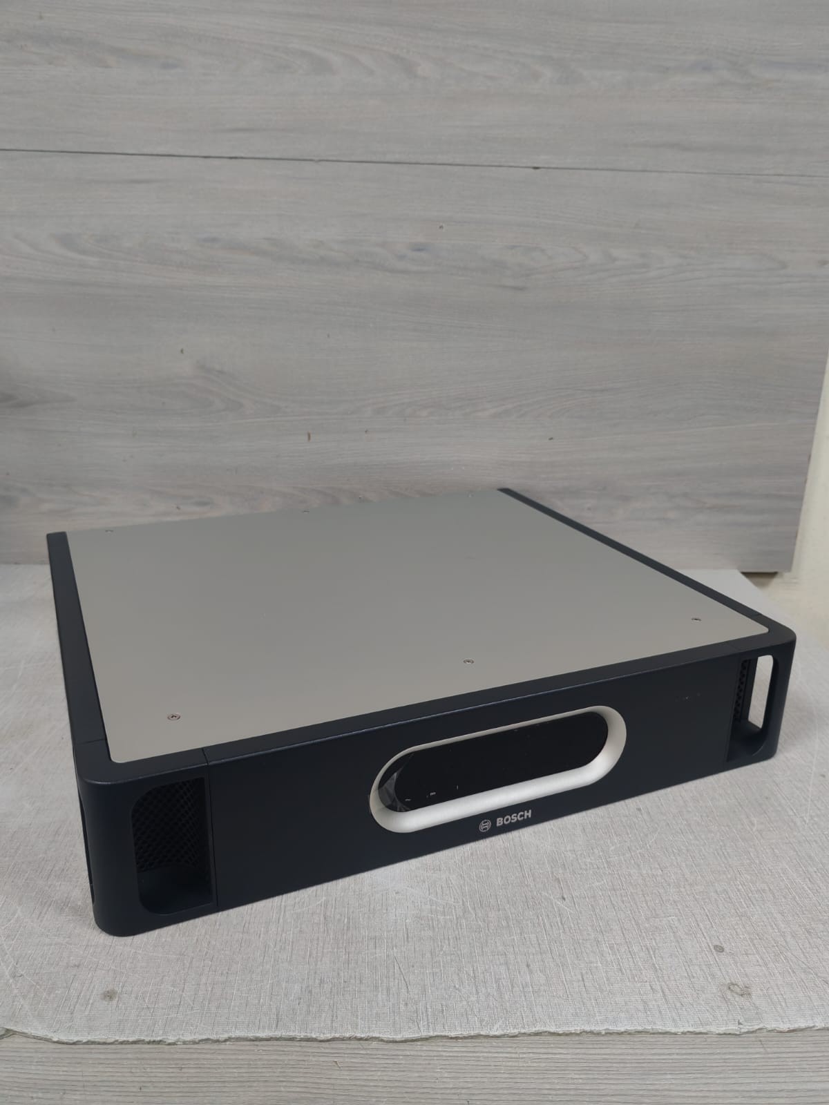 Bosch F01U010341 BOSCH PRS-1B500 MAT/N:F01U010341 HW06/05 POWER AMPLIFIER 880VA 5