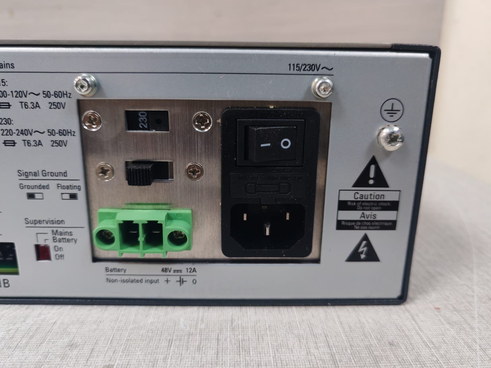 Bosch F01U010341 BOSCH PRS-1B500 MAT/N:F01U010341 HW06/05 POWER AMPLIFIER 880VA 10