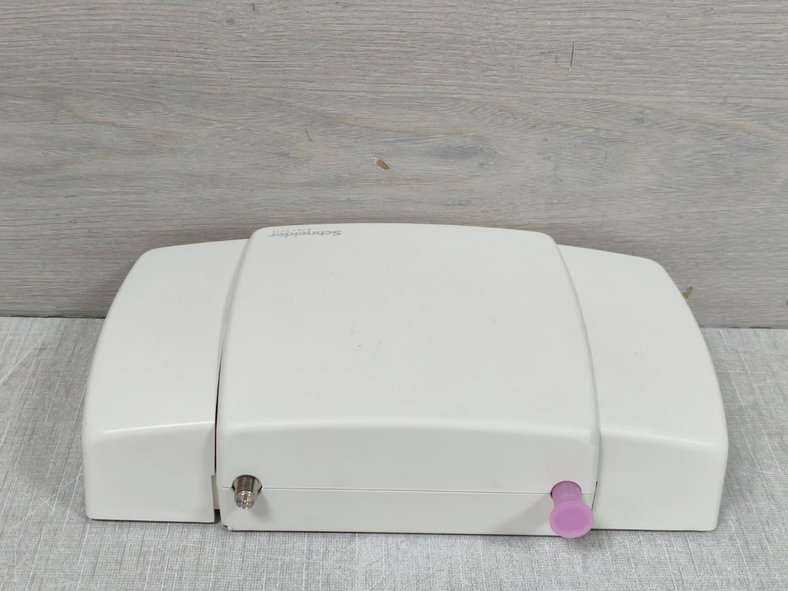 Schneider Electric MPM-GW-DI0-5045 Schneider Electric MPM-GW-DI0-5045 Manager Gateway with 868Mhz Enocean & Zigbee 7