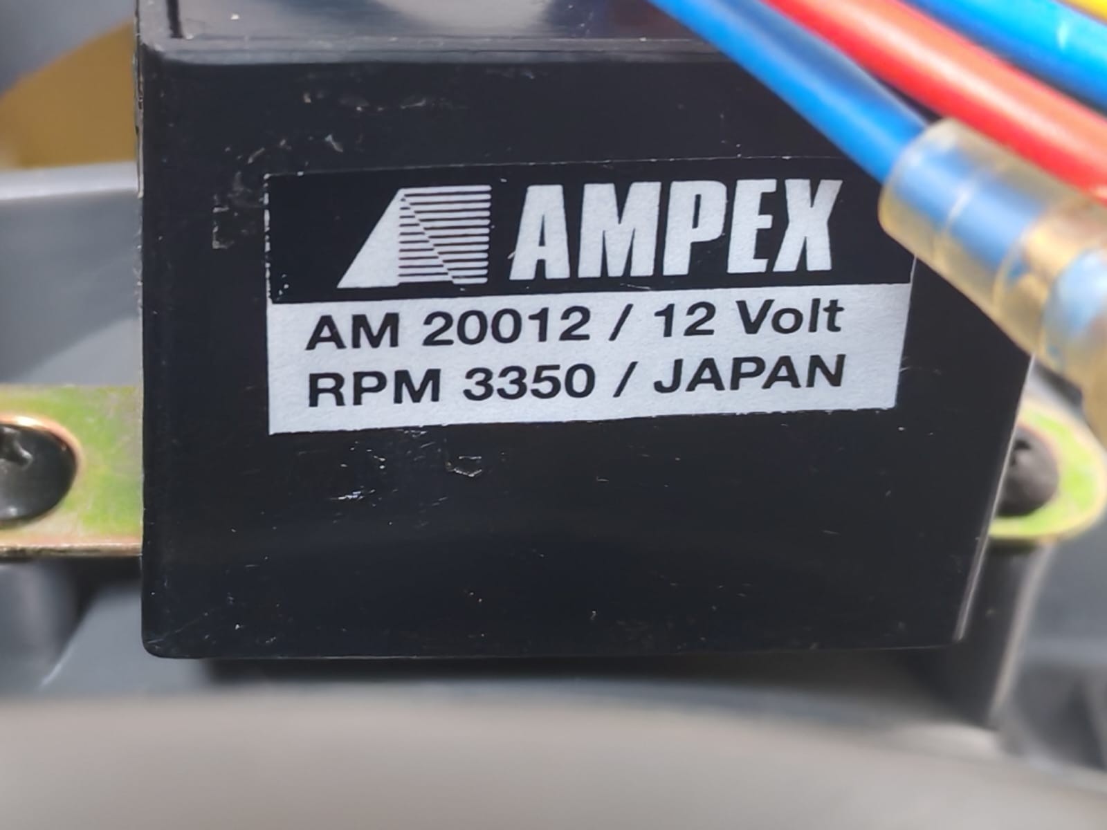 AMPEX AM-20012 AMPEX AM 20012 Car Air Conditioner 12 Volt/RPM 3350 3