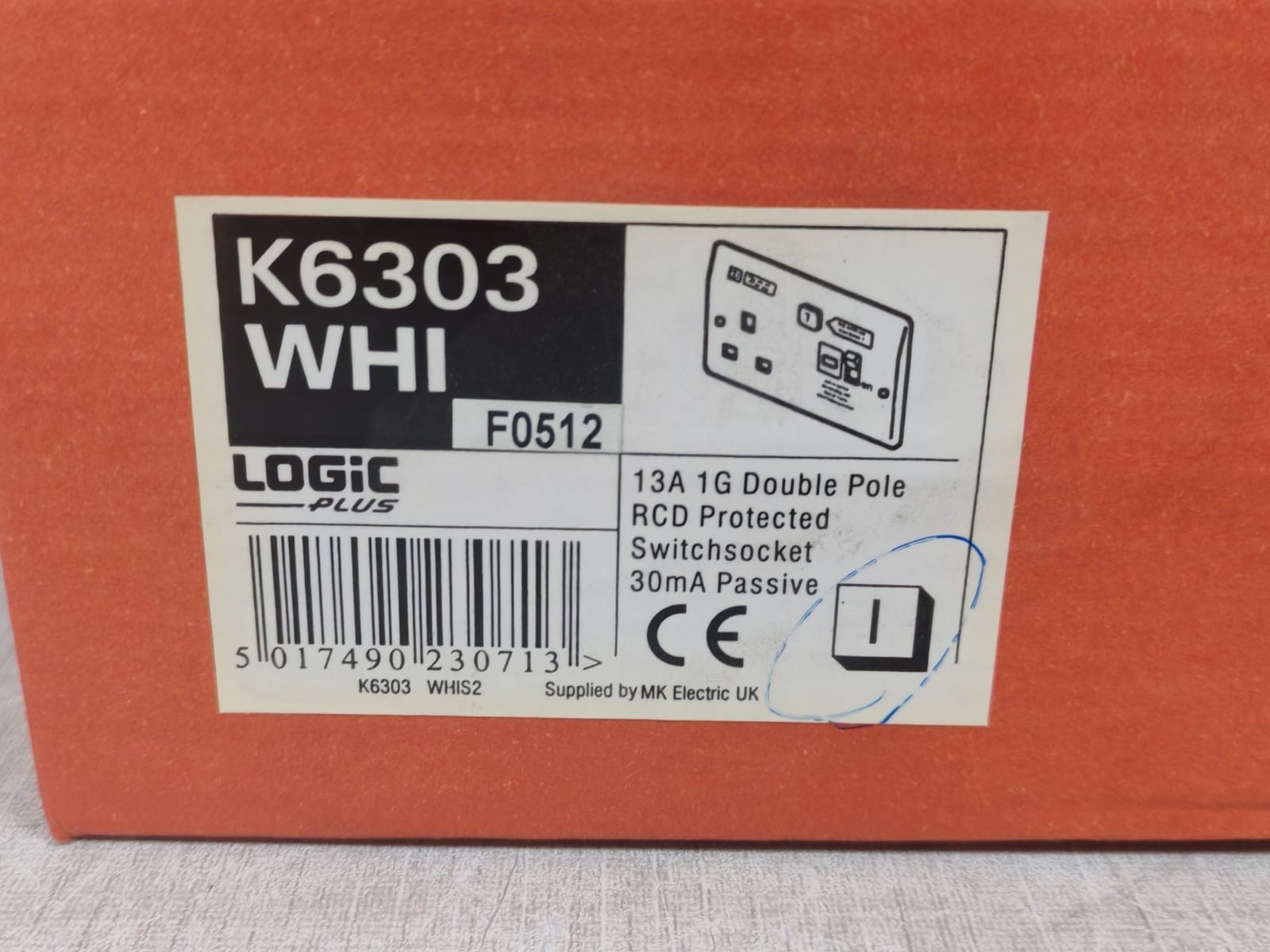 MK F0512 MK K6303 WHI LOGIC PLUS F0512 13A 1G Double Pole RCD Protected Switch Socket 4