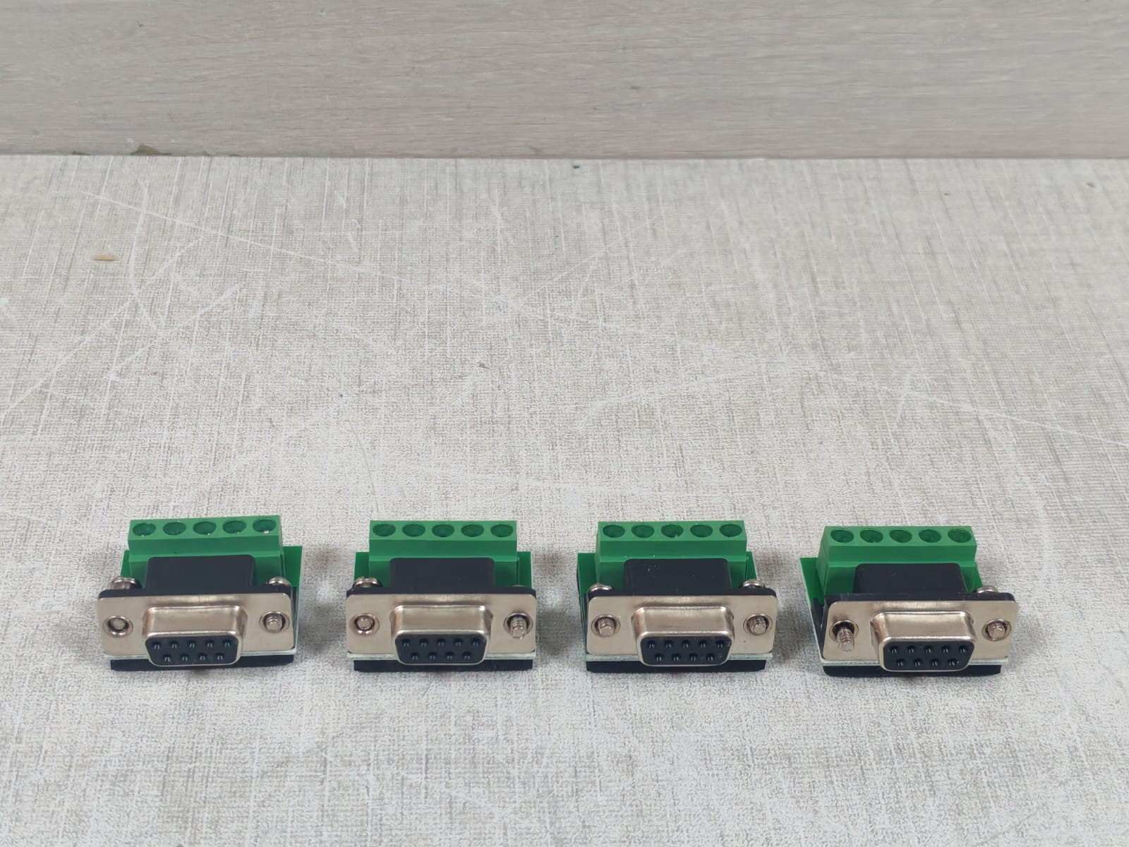 UOTEK 038-41010238 UOTEK UT-754 PCI TO 4 PORT RS-232 038-41010238 3