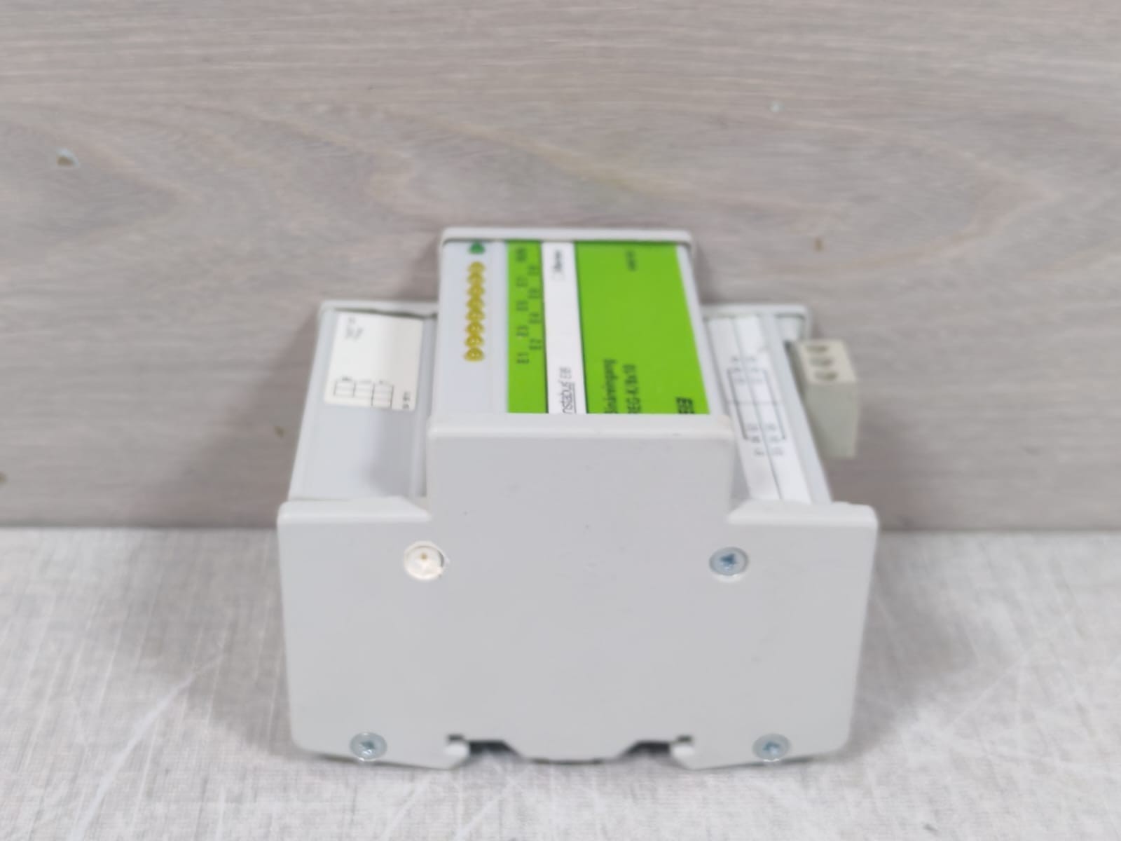 Merten 644590 Merten 644590 Binary Input REG-K/8x10 5
