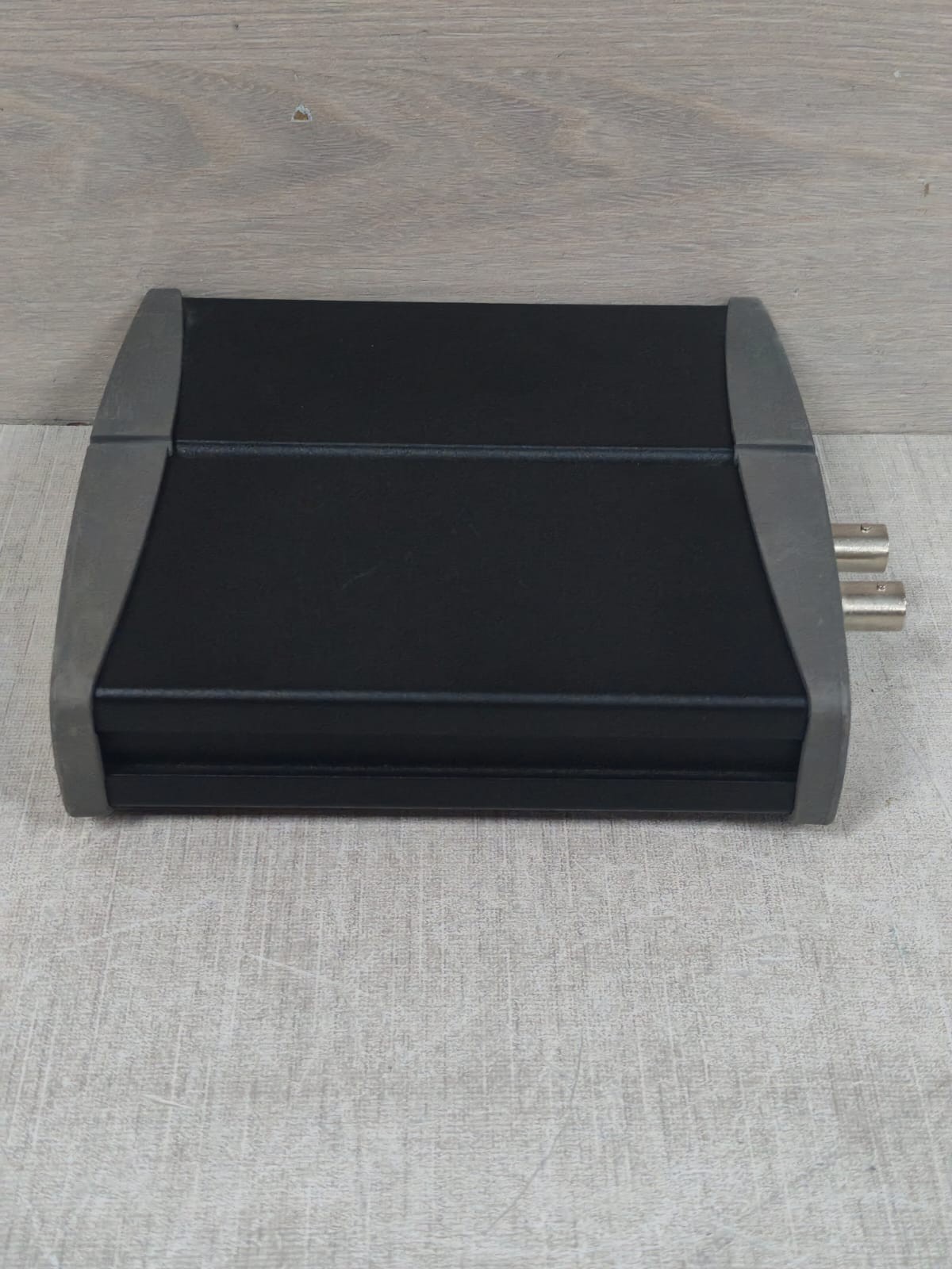 AXIS COMMUNICATIONS 0186-001-04 AXIS COMMUNICATIONS 241S P/N 0186-001-04 VIDEO SERVER 7