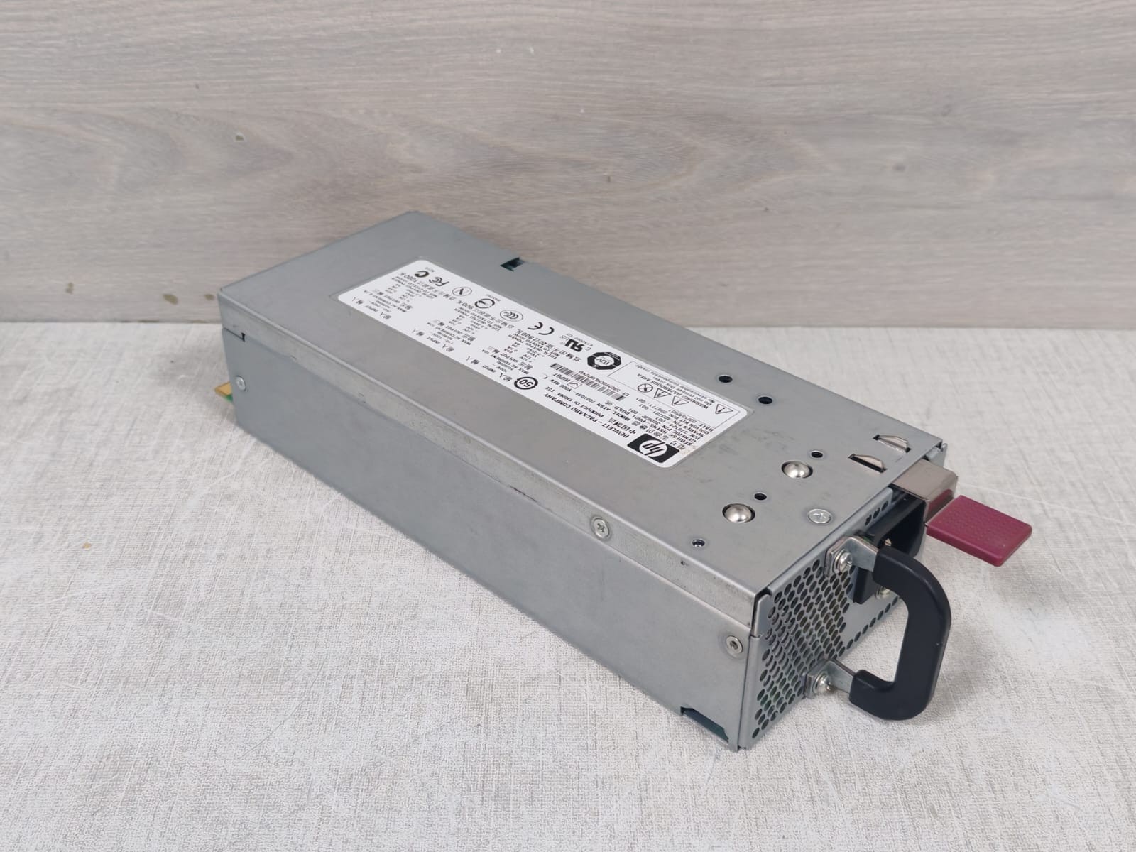 HP ATSN 7001044-Y000 HP ATSN 7001044-Y000 REV.E Power Supply 9