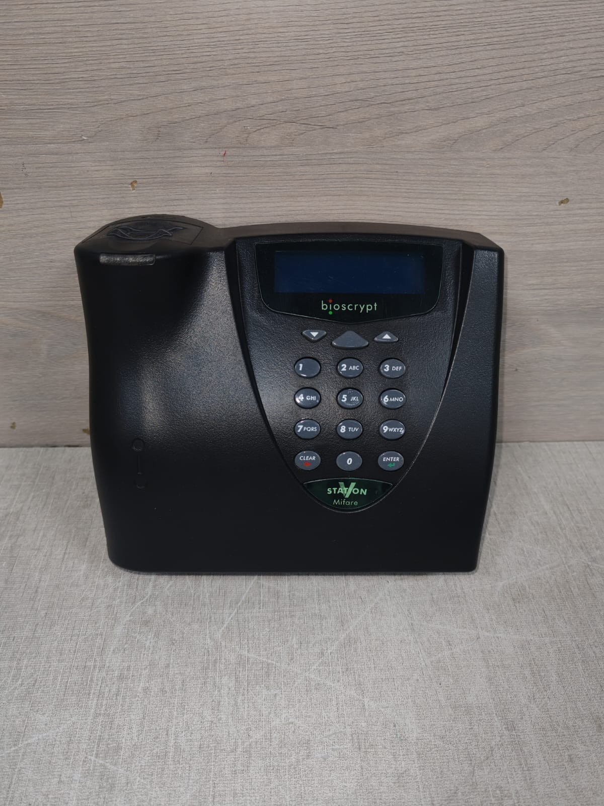 BIOSCRYPT V-STATION A,G,R P/N:871-25192-31R BIOSCRYPT V-STATION A,G,R P/N:871-25192-31R FINGERPRINT READER 2