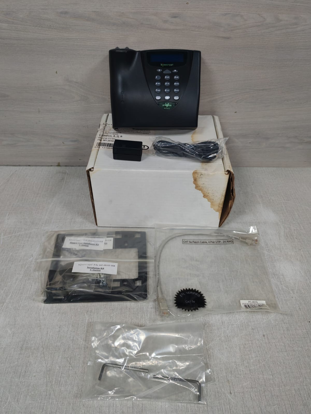 BIOSCRYPT V-STATION A,G,R P/N:871-25192-31R FINGERPRINT READER