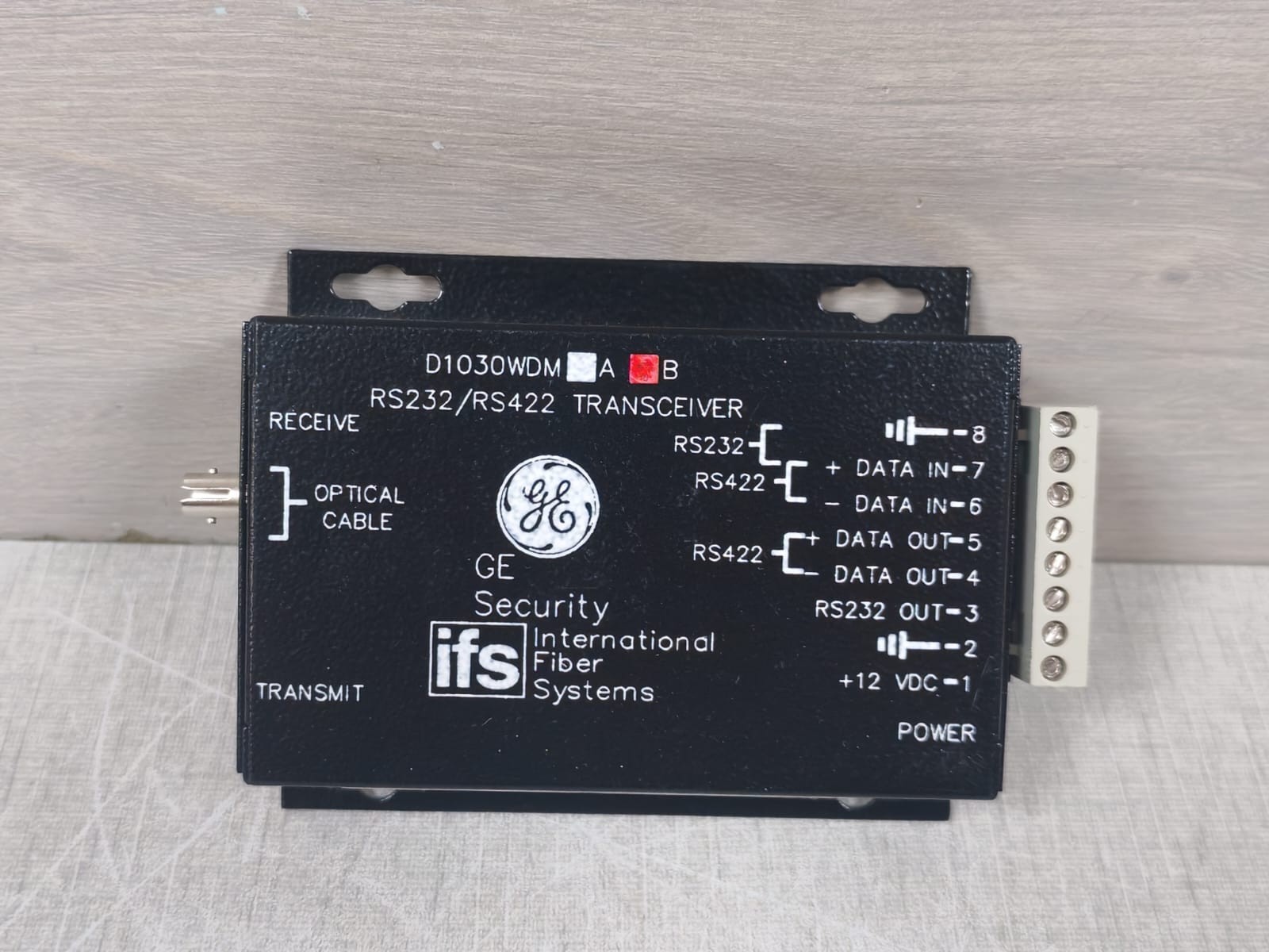 GE D1030WDMB GE SECURITY INTERNATIONAL FIBER SYSTEMS D1030WDMB RS232/RS422 TRANSCEIVER 2