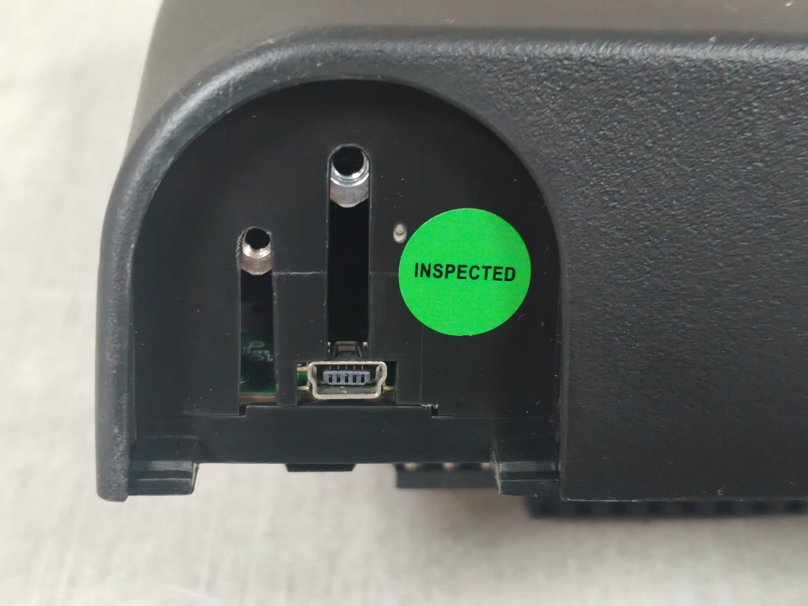 BIOSCRYPT V-STATION A,G,R P/N:871-25232-31R BIOSCRYPT V-STATION A,G,R P/N:871-25232-31R FINGERPRINT READER- INCOMPLETE ACCS 7