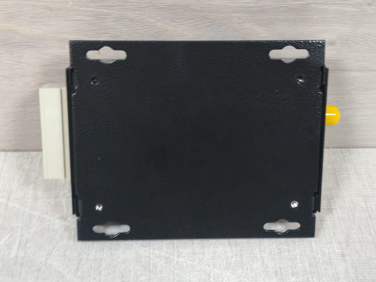 GE D1030WDMA GE SECURITY INTERNATIONAL FIBER SYSTEMS D1030WDMA RS232/RS422 TRANSCEIVER 9