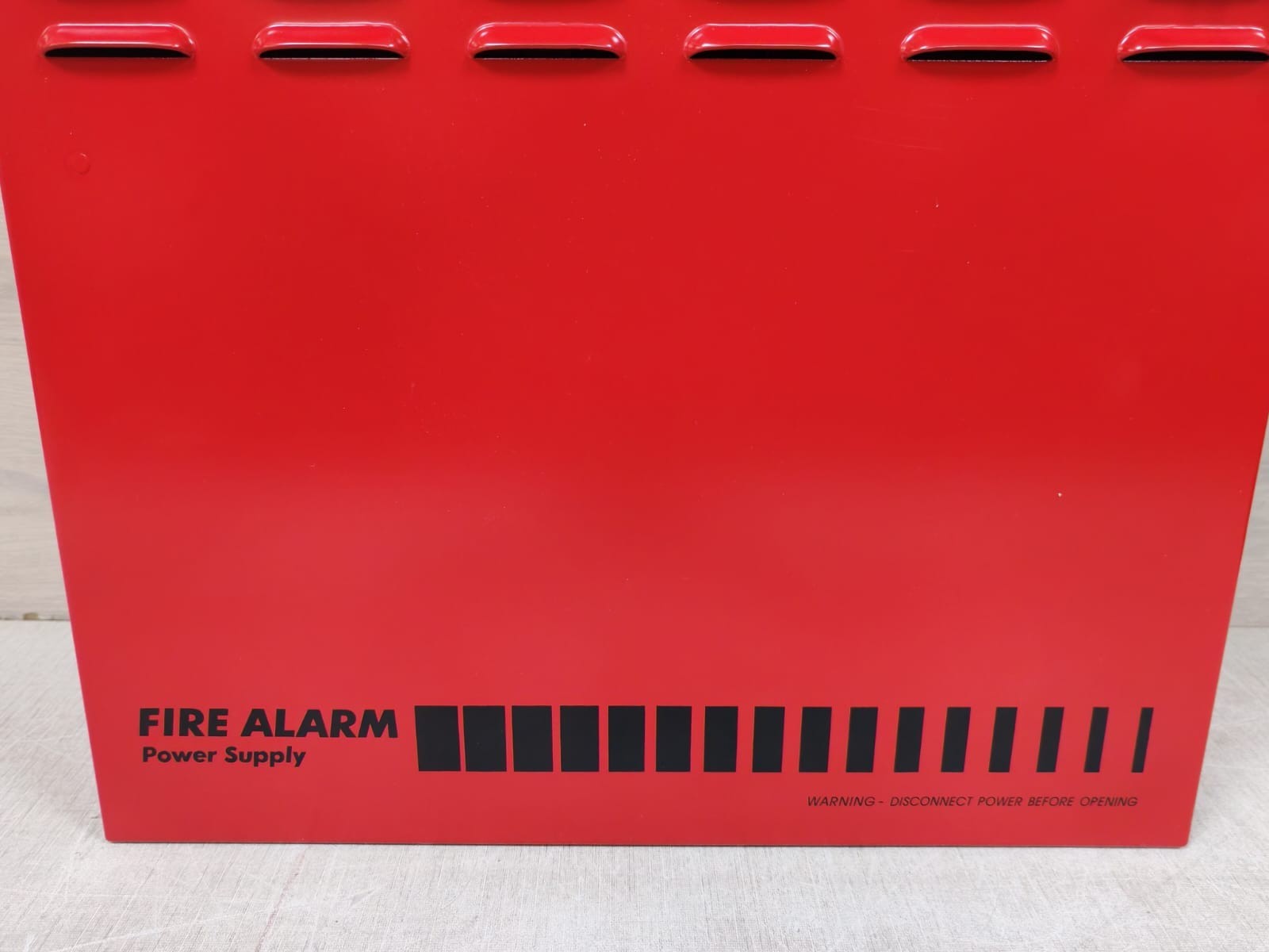 Edwards APS6A/230 EDWARDS APS6A/230 FIRE ALARM AUXILLARY POWER SUPPLY 3