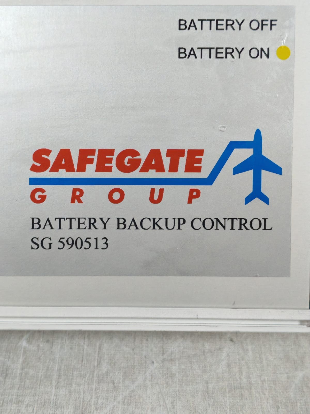 SAFEGATE GROUP SG 590513/SG590422B VER.2 SAFEGATE GROUP SG 590513/SG590422B VER.2 BATTERY BACKUP CONTROL 2