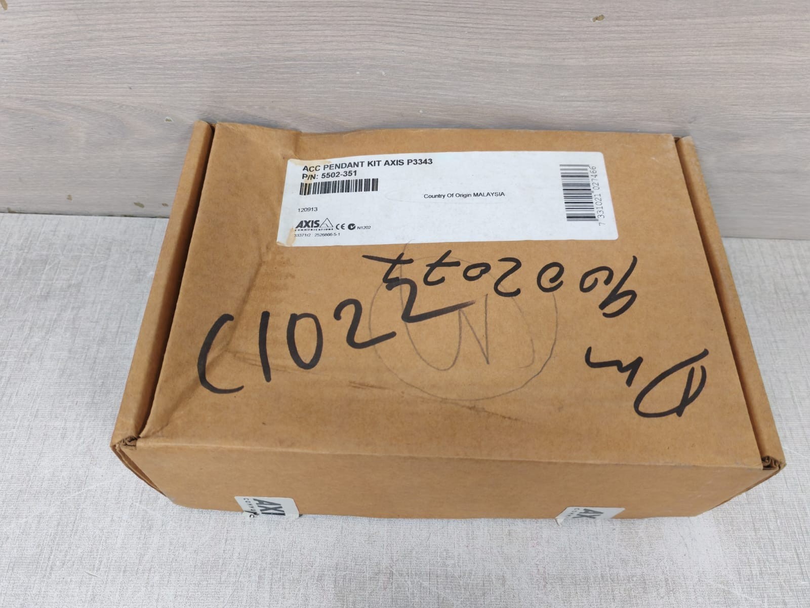 Axis 5502-351 AXIS 5502-351 ACC PENDANT KIT AXIS P3343 6