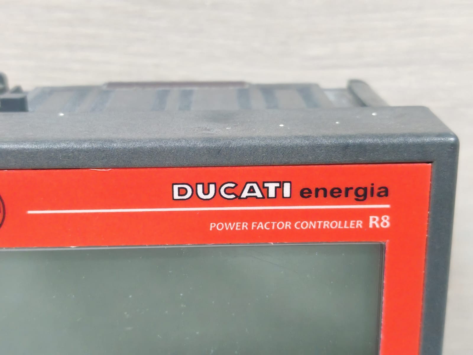 DUCATI ENERGIA R8 415986080QBDN DUCATI ENERGIA R8 415986080QBDN POWER FACTOR CONTROLLER 4