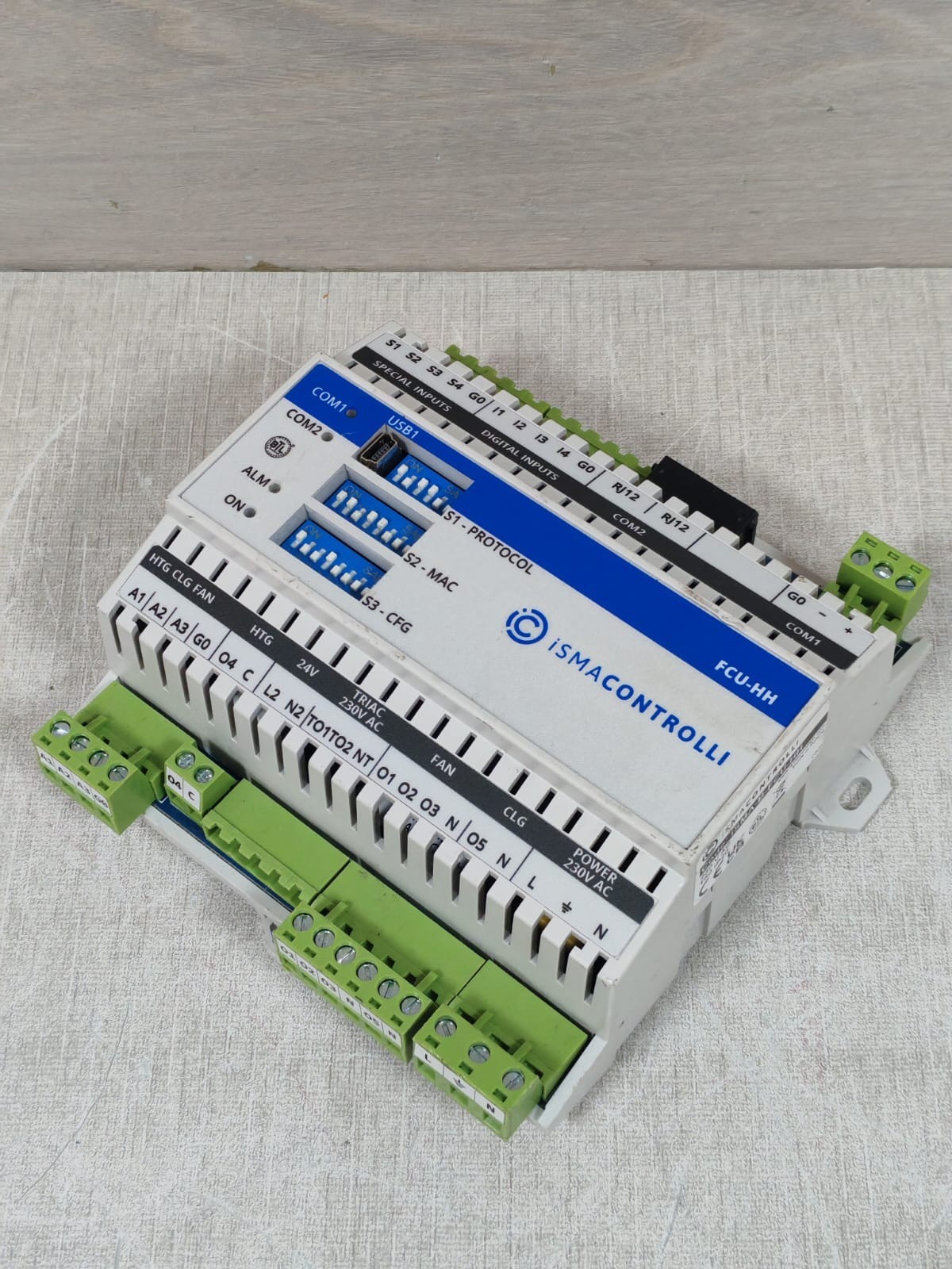 ISMACONTROLLI ISMA-B-FCU-HH ISMACONTROLLI FCU-HH / ISMA-B-FCU-HH FAN COIL CONTROLLER 230VAC 6