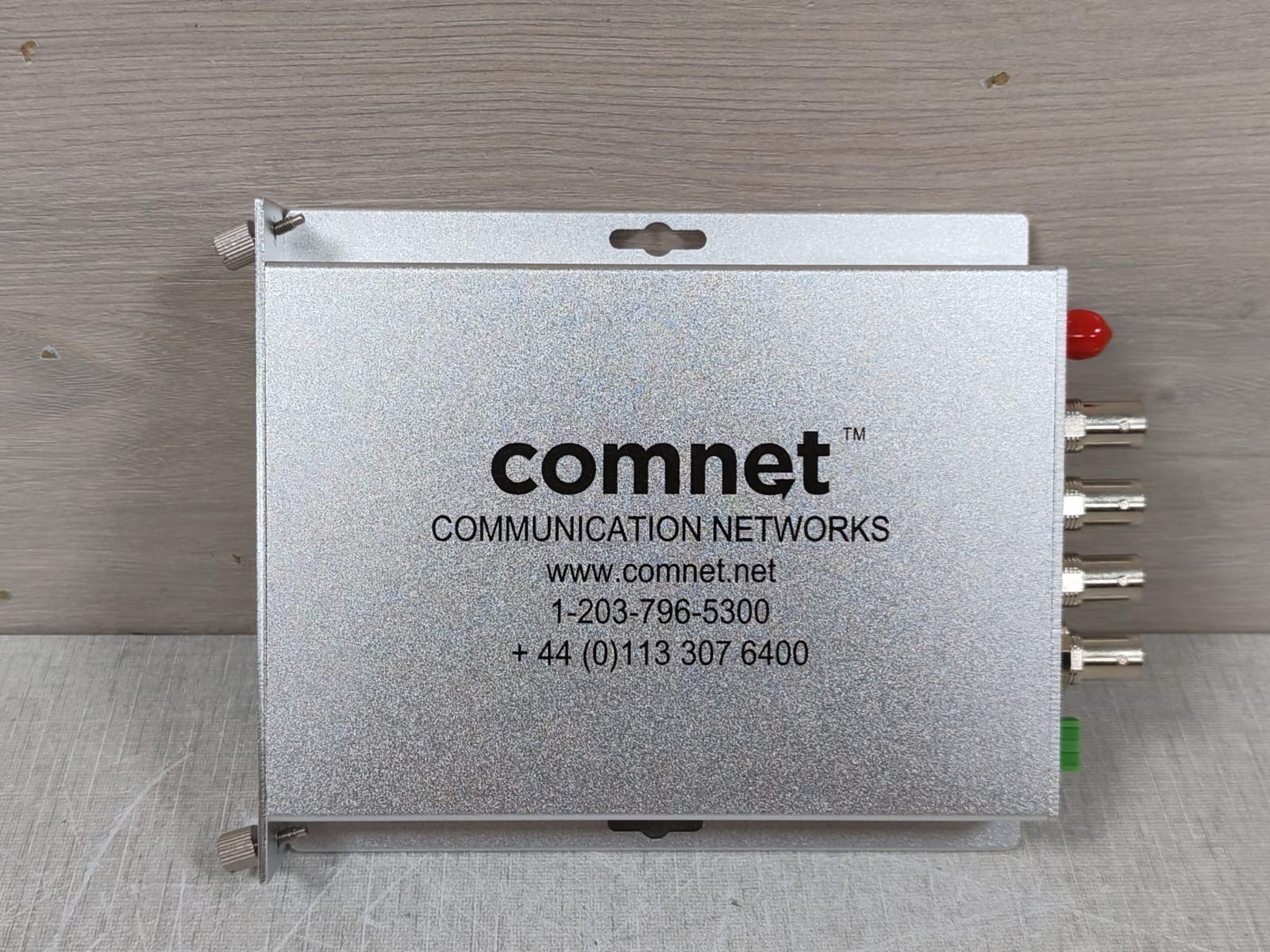 Comnet FVT41/FVT41S1 COMNET FVT41/FVT41S1 4-CHANNEL VIDEO TRANSMITTER 2