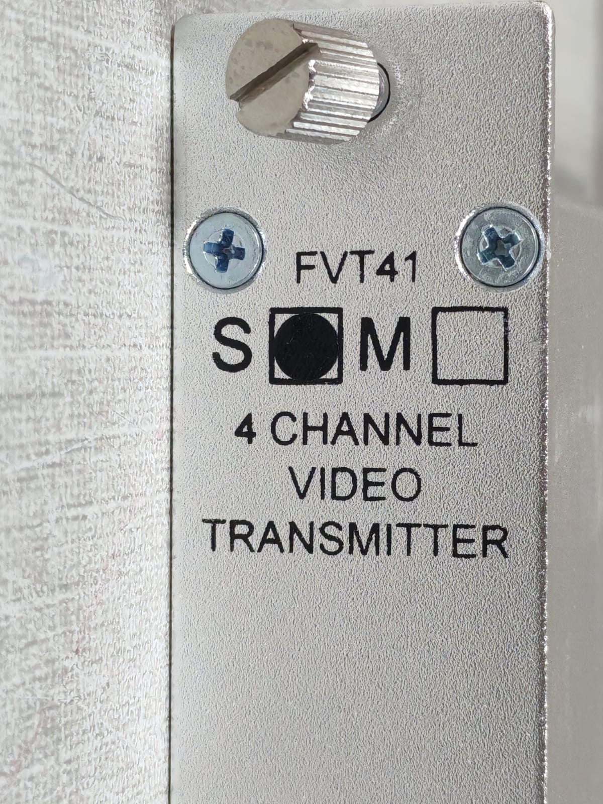 Comnet FVT41/FVT41S1 COMNET FVT41/FVT41S1 4-CHANNEL VIDEO TRANSMITTER 3