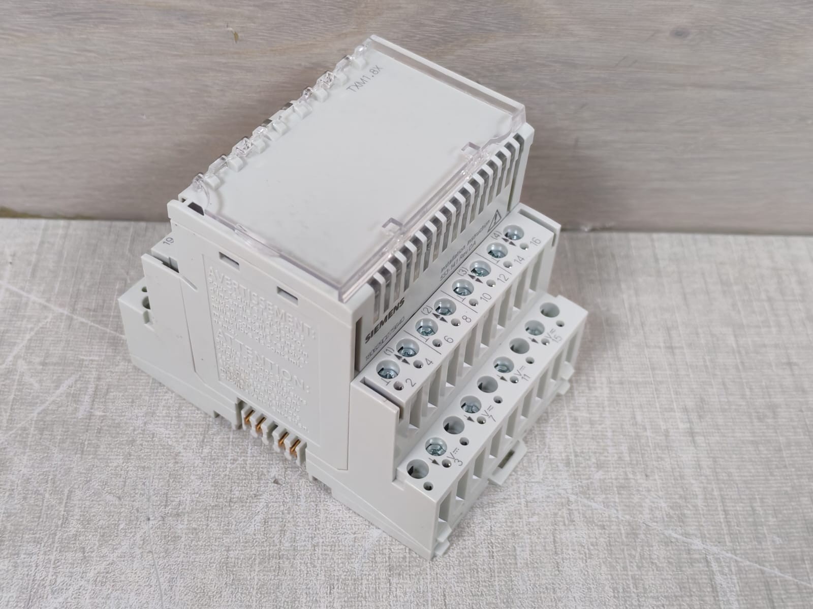Siemens TXM1.8X SIEMENS TXM1.8X UNIVERSAL I/O MODULE 9