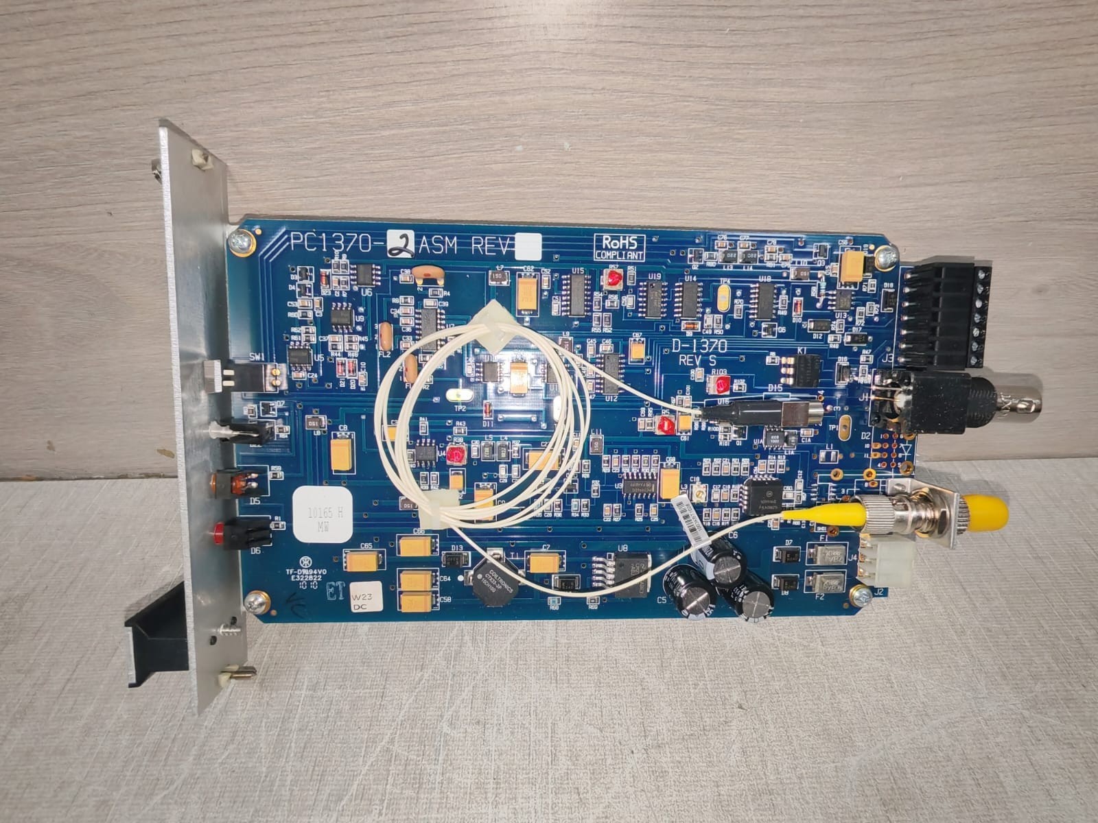 GE VR1930WDM GE IFS VR1930WDM VIDEO REC + DATA XTMCR PC1370-2 ASM 4