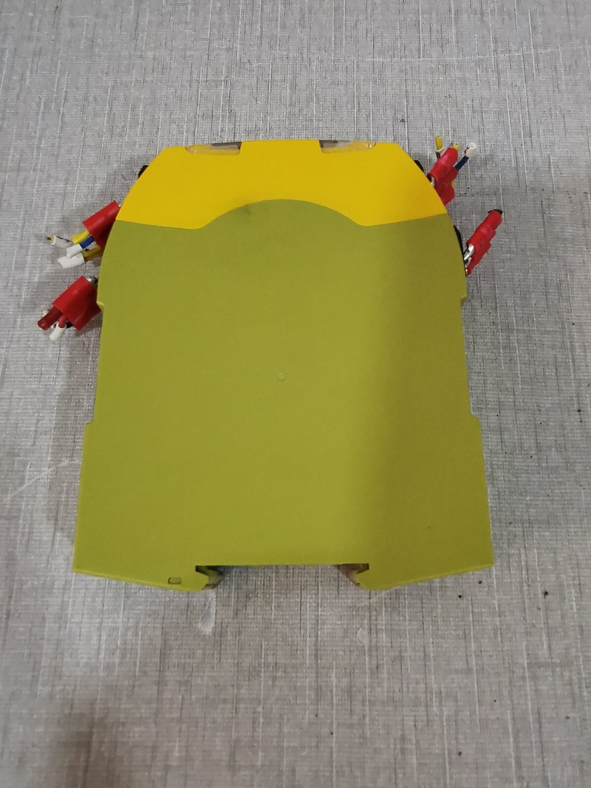 Pilz 750104 Pilz PNOZ s4 750104 Module Damaged Frame 3
