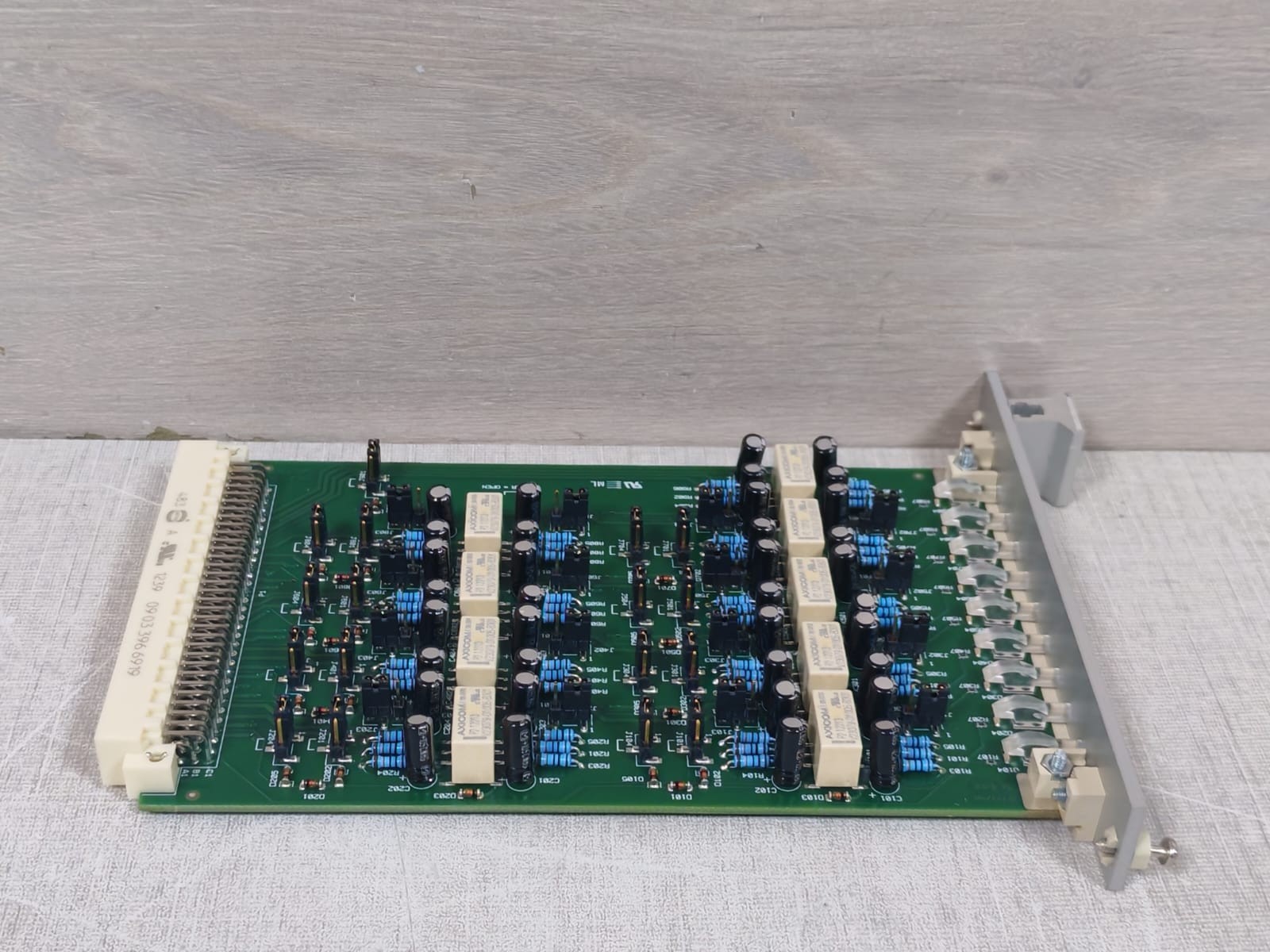 Bosch F01U296454 BOSCH PSP-H00110 SPEC AUDIO RELAY BOARD F01U296454 5
