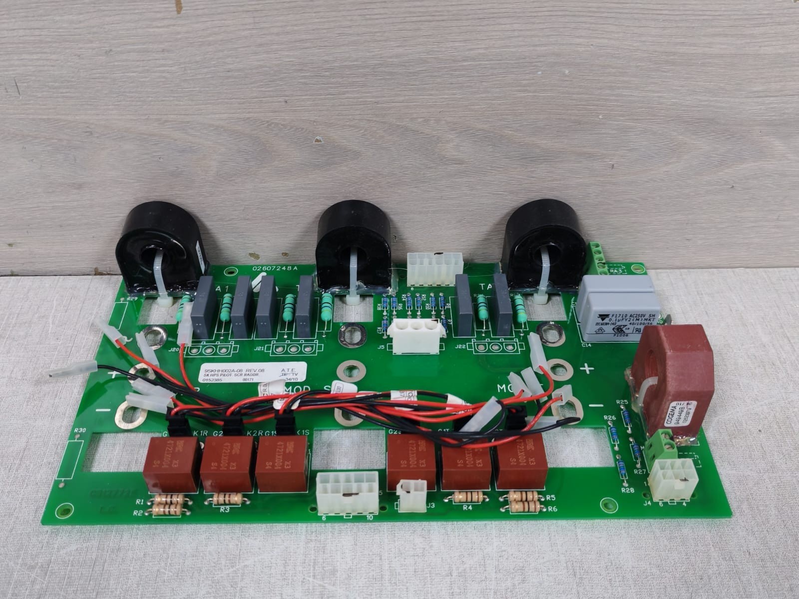 Unbranded 9SKHH002A-08 9SKHH002A-08 REV 08 SK HPS PILOT SCR RADDR Circuit Board 3