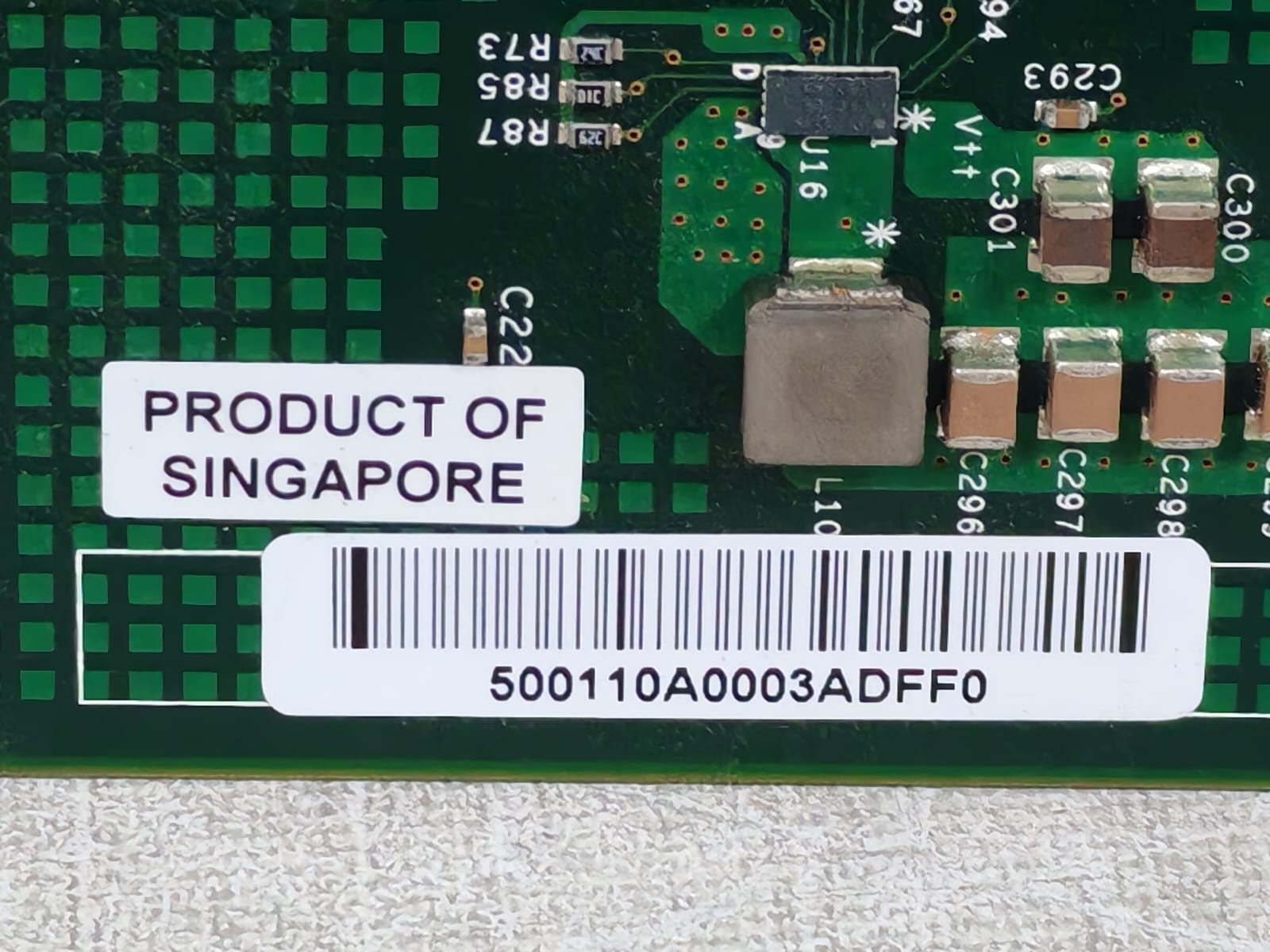 HP CO-412799-001 HP CO-412799-001 Smart Array E-200/64 PCle SAS RAID 8