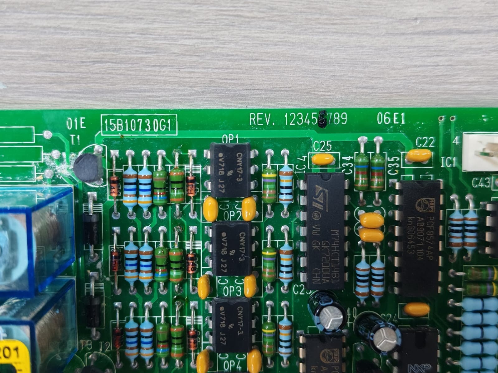 Emerson 15B10730G1 EMERSON 15B10730G1 PCB BOARD 3