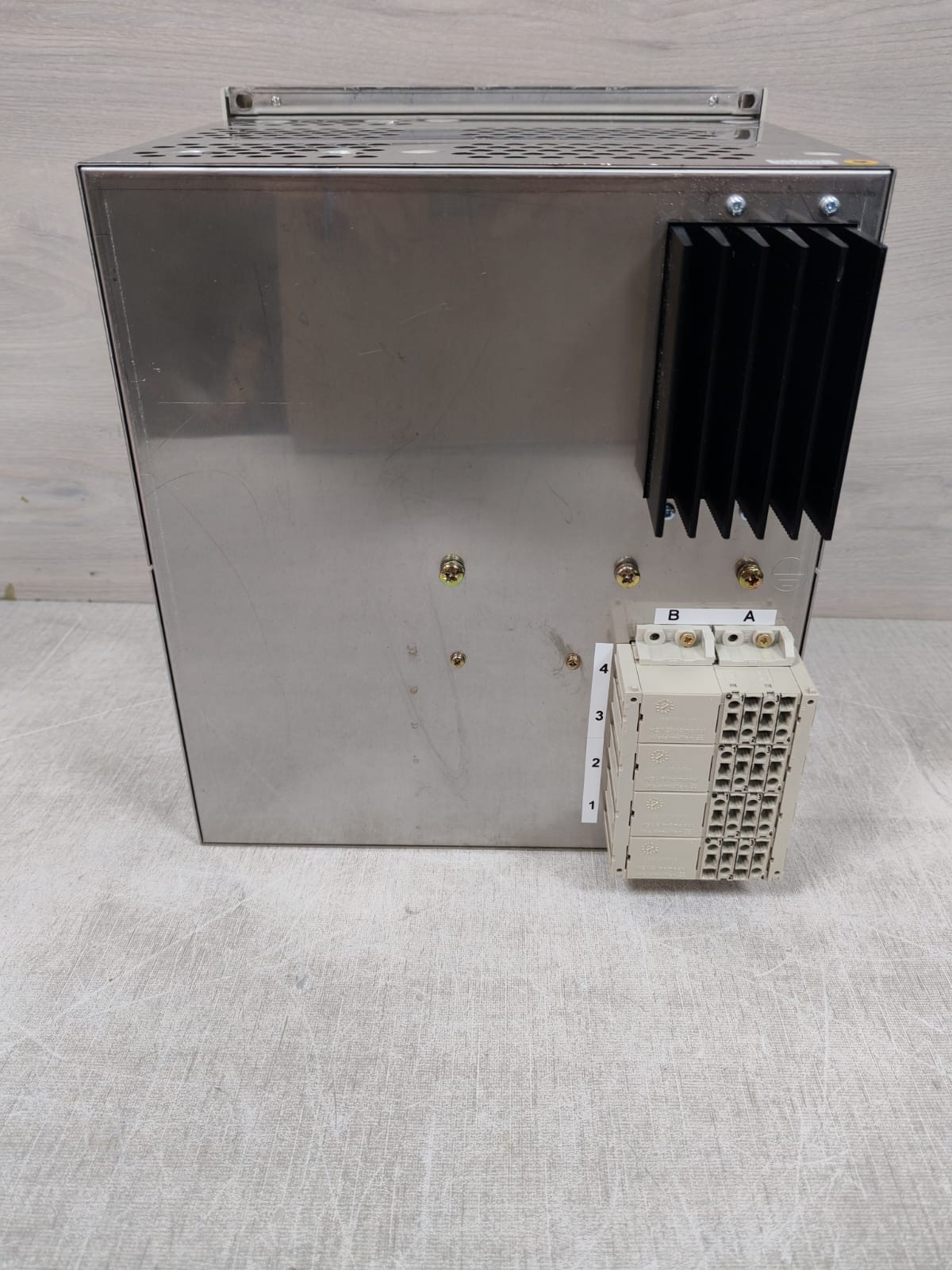 Siemens 7K33000CA00/CC /1P7K33000CA00/CC SIEMENS 7K33000CA00/CC /1P7K33000CA00/CC 20HZ GENERATOR 125VAC 10