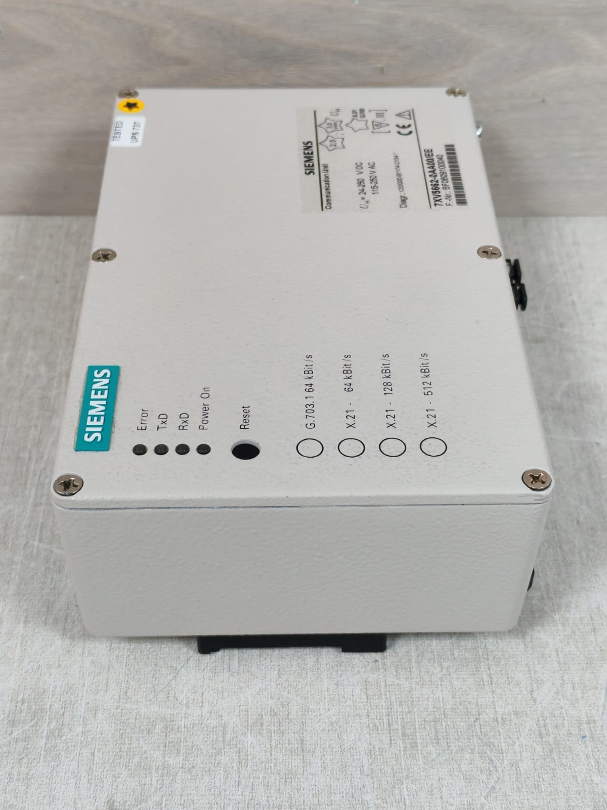 Siemens 7XV5662-0AA00/EE SIEMENS 7XV5662-0AA00/EE COMMUNICATION CONVERTER 24-250VDC 7