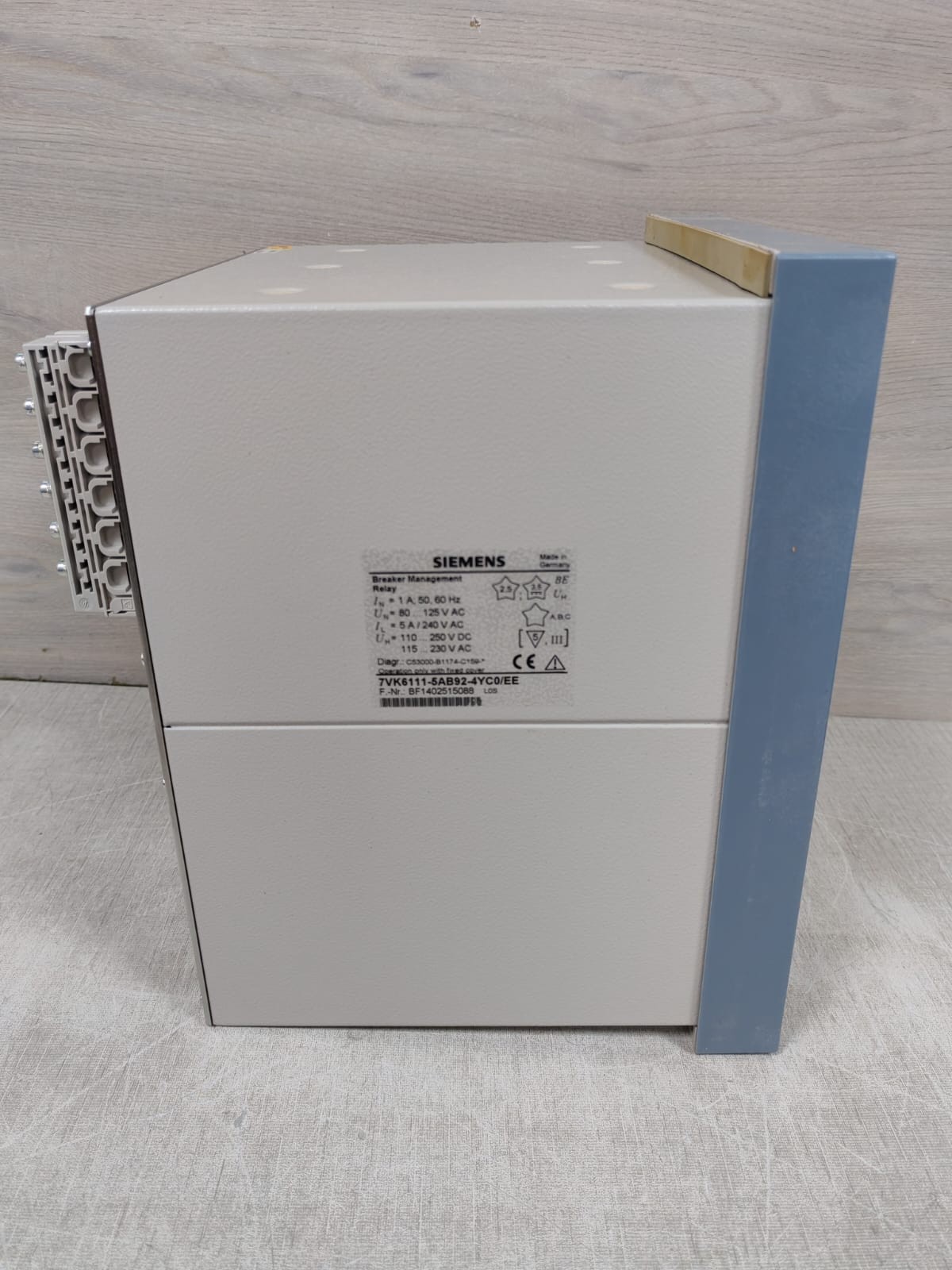Siemens SIPROTEC 7VK61 7VK6111-5AB92-4YC0/EE SIEMENS SIPROTEC 7VK61 7VK6111-5AB92-4YC0/EE BREAKER MANAGMENT RELAY 9