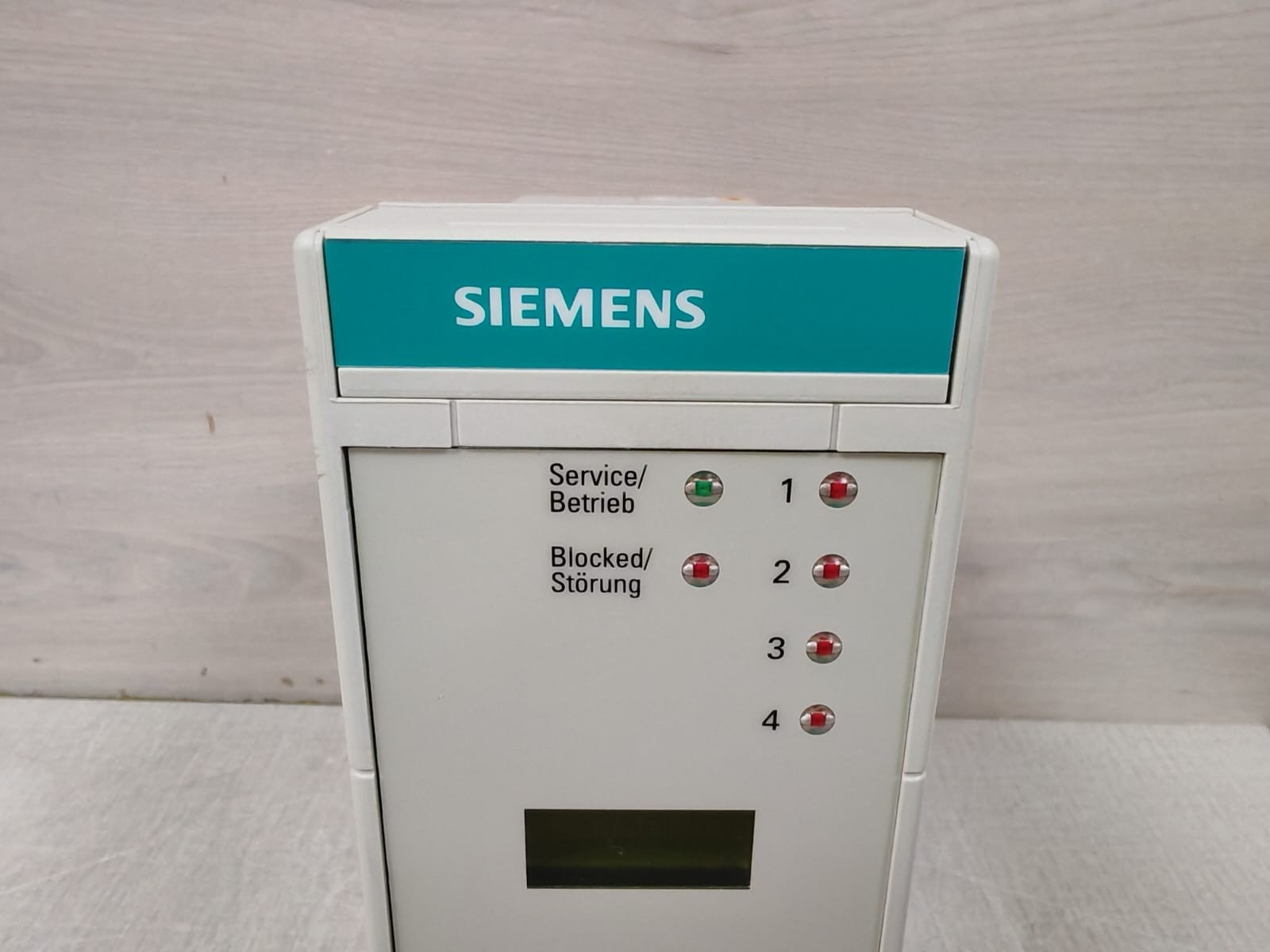Siemens 7SJ6022-4EB20-1FJ0/CC SIEMENS 7SJ6022-4EB20-1FJ0/CC OVERCURRENT PROTECTION RELAY MODULE 3