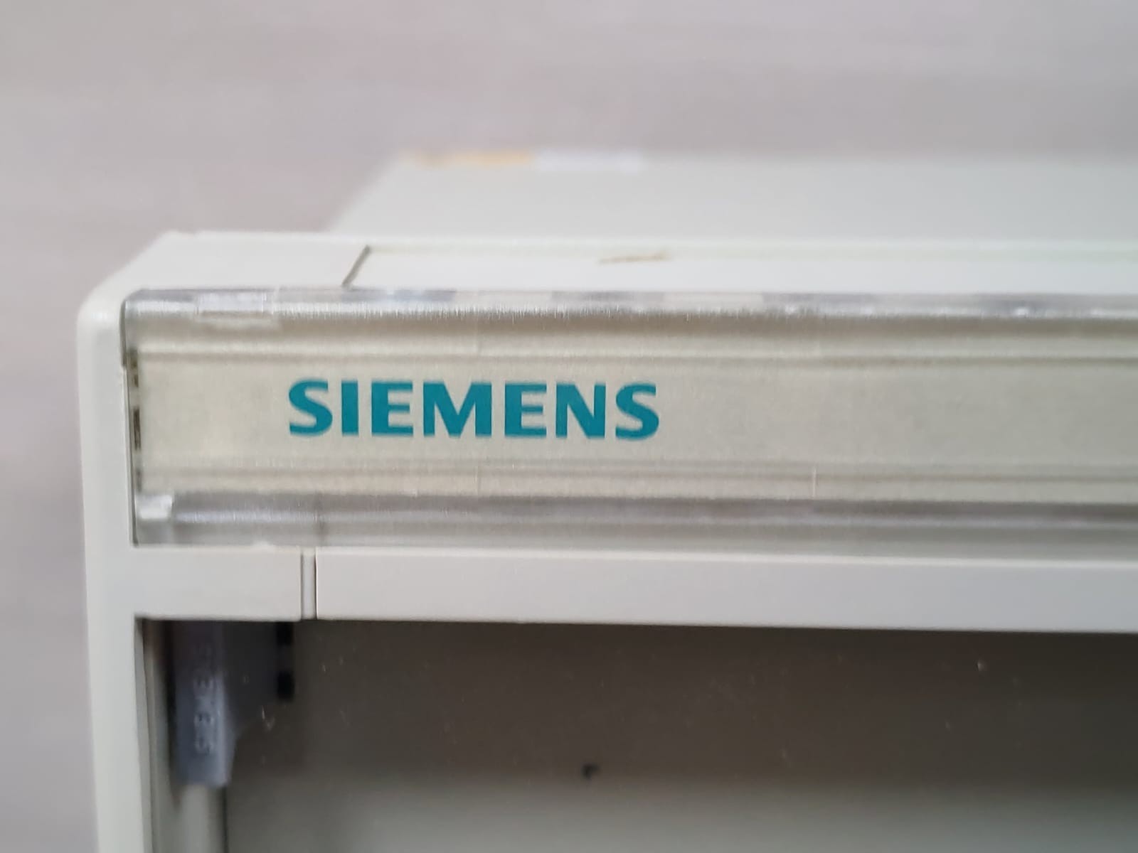 Siemens 7SD5021-4CA11-0AA0/EE SIEMENS 7SD5021-4CA11-0AA0/EE LINE DIFFERENTIAL PROTECTION 3